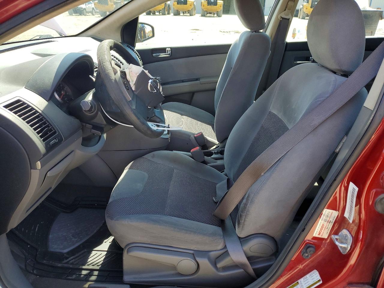 2007 Nissan Sentra 2.0 Burgundy vin: 3N1AB61E57L606860