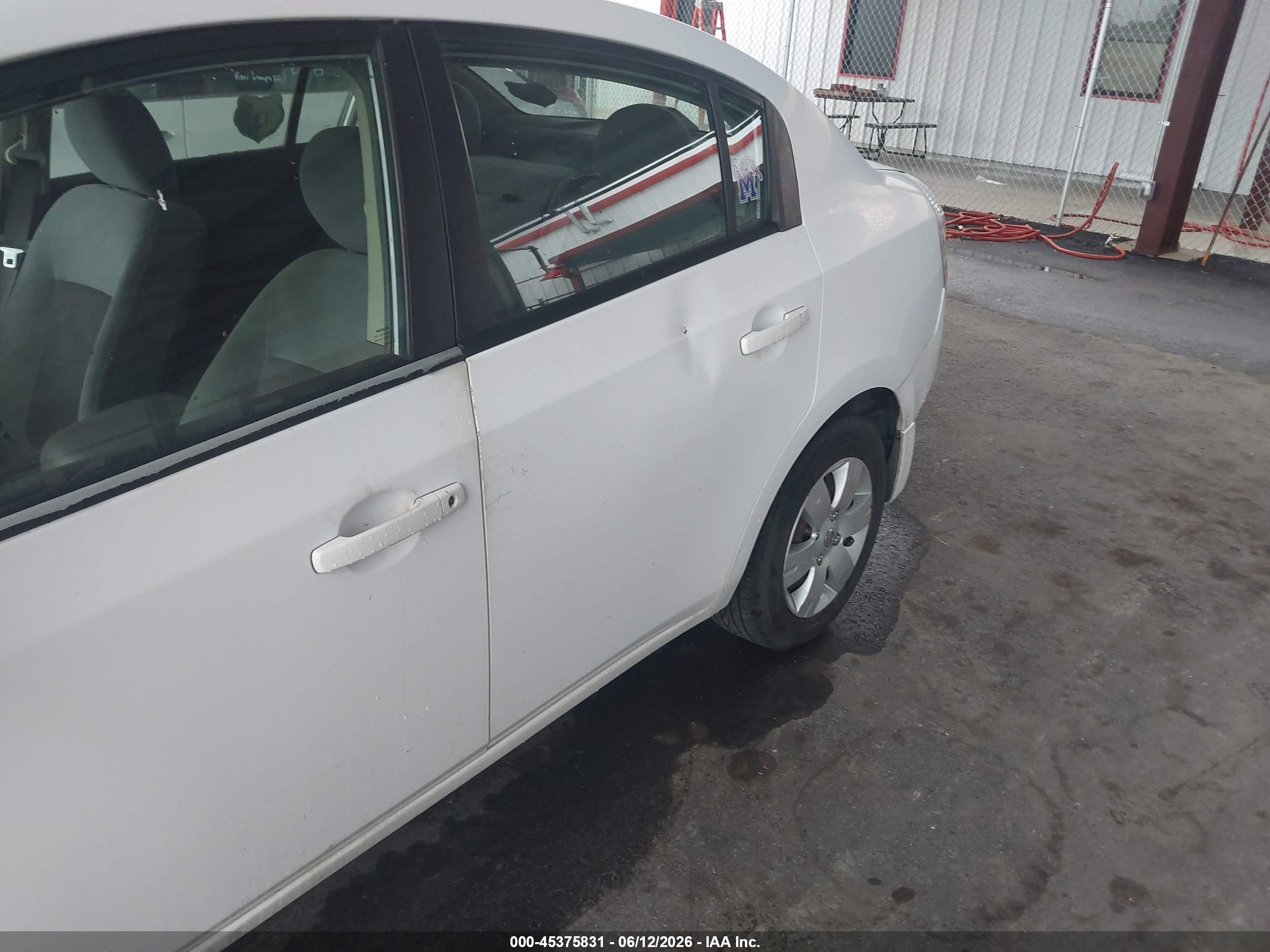 2007 Nissan Sentra 2.0 Серый vin: 3N1AB61E57L669263