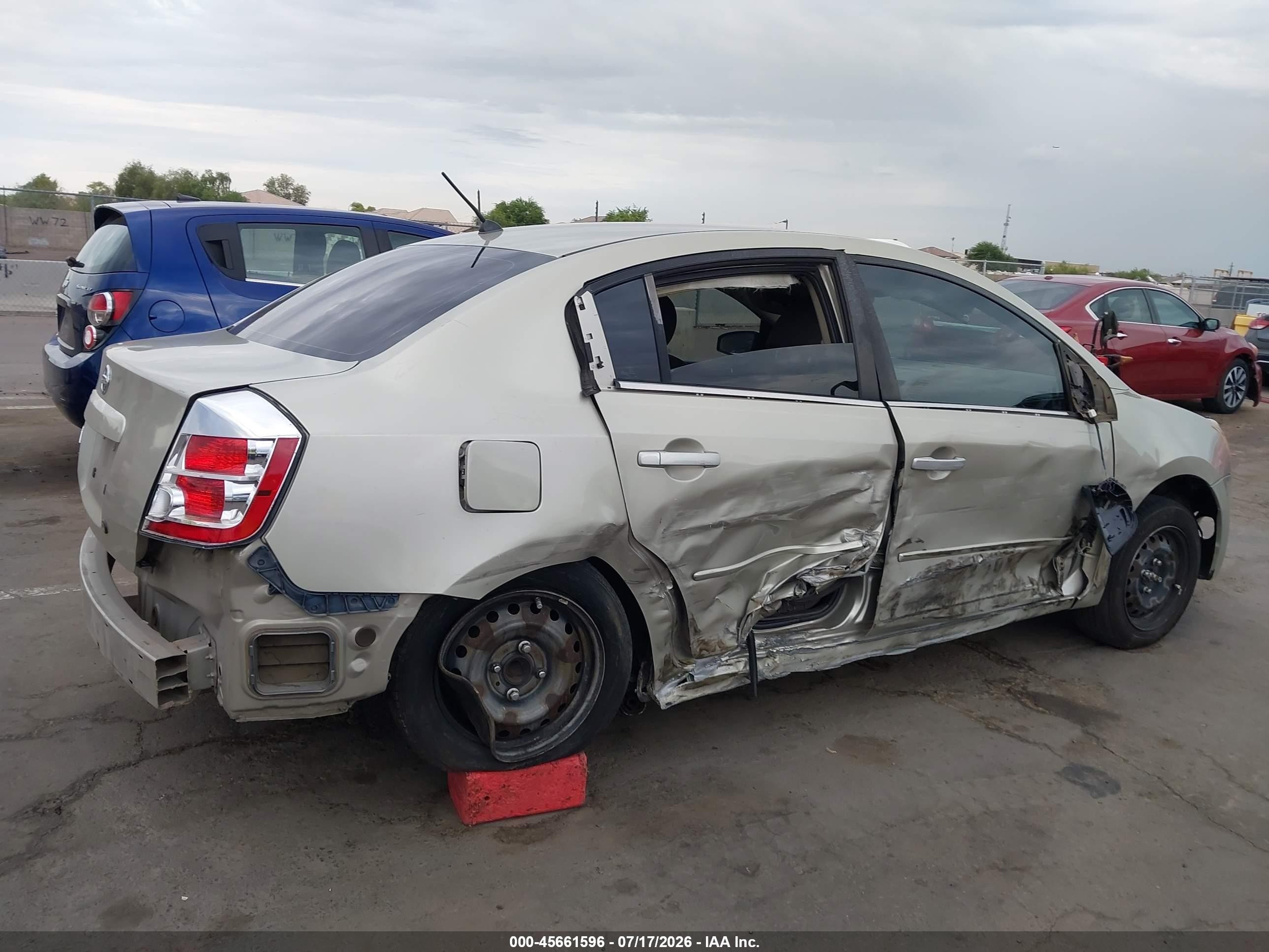 2008 Nissan Sentra 2.0 S Gold vin: 3N1AB61E58L637267