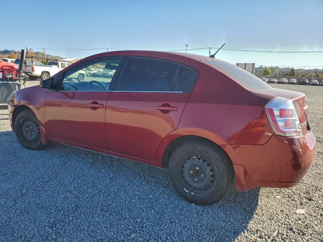 2008 Nissan Sentra 2.0 Red vin: 3N1AB61E58L677638