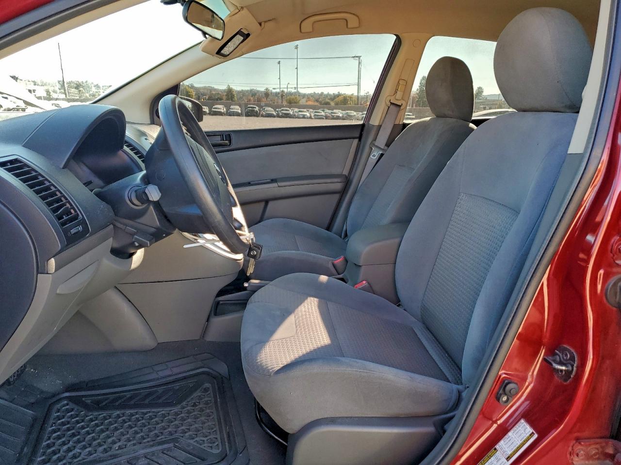 2008 Nissan Sentra 2.0 Red vin: 3N1AB61E58L677638