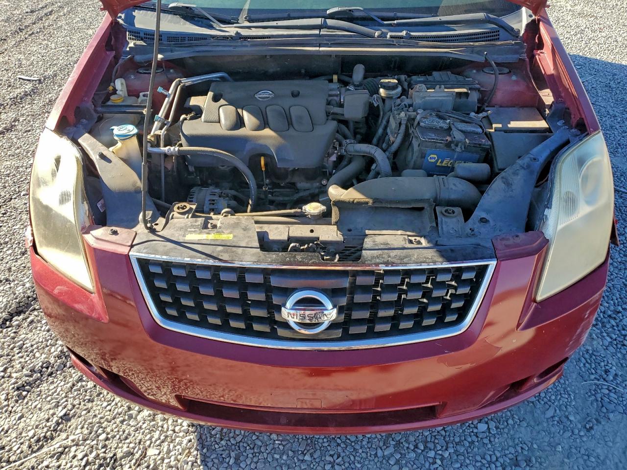 2008 Nissan Sentra 2.0 Red vin: 3N1AB61E58L677638