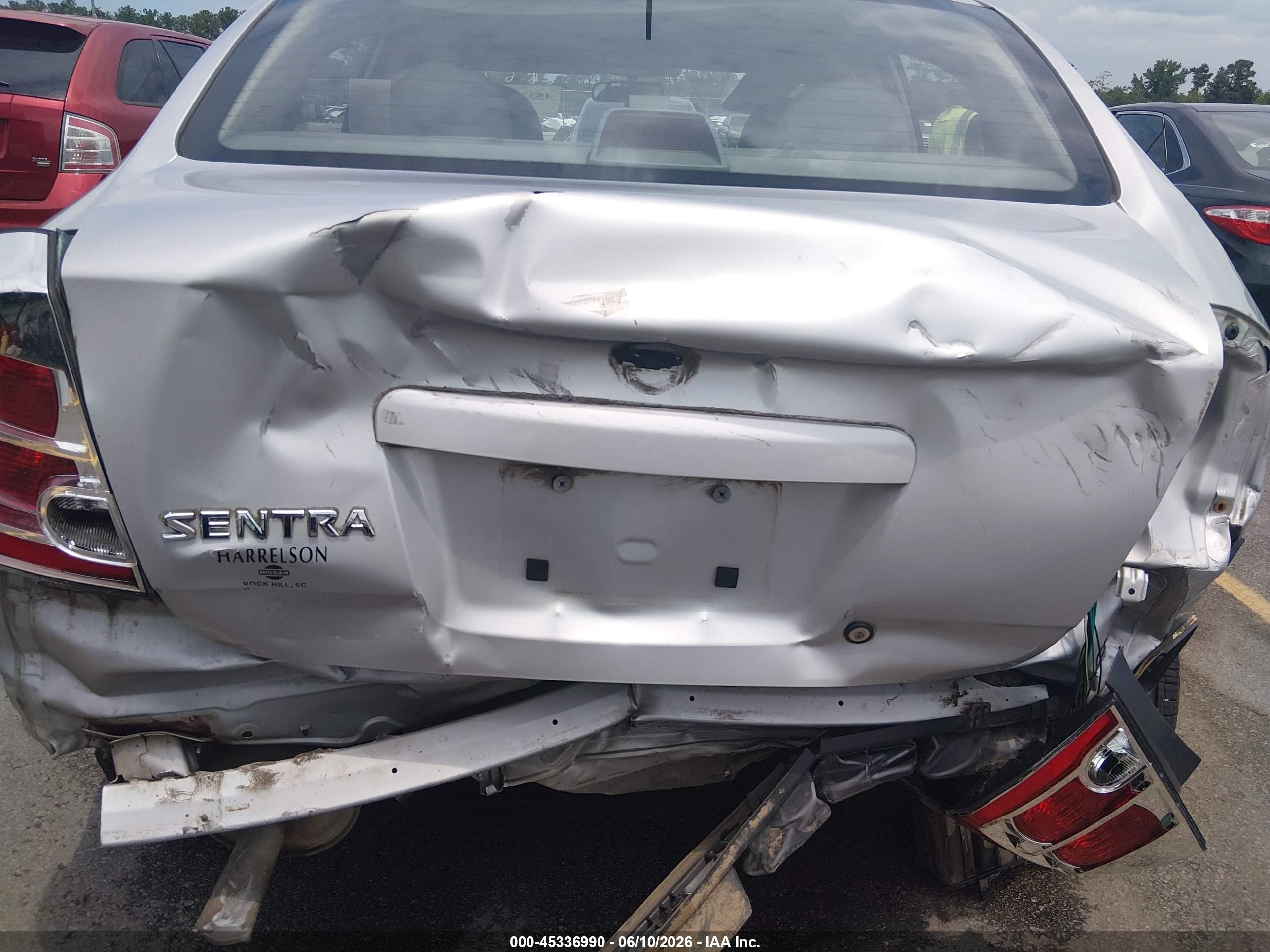 2008 Nissan Sentra 2.0s Silver vin: 3N1AB61E58L693189