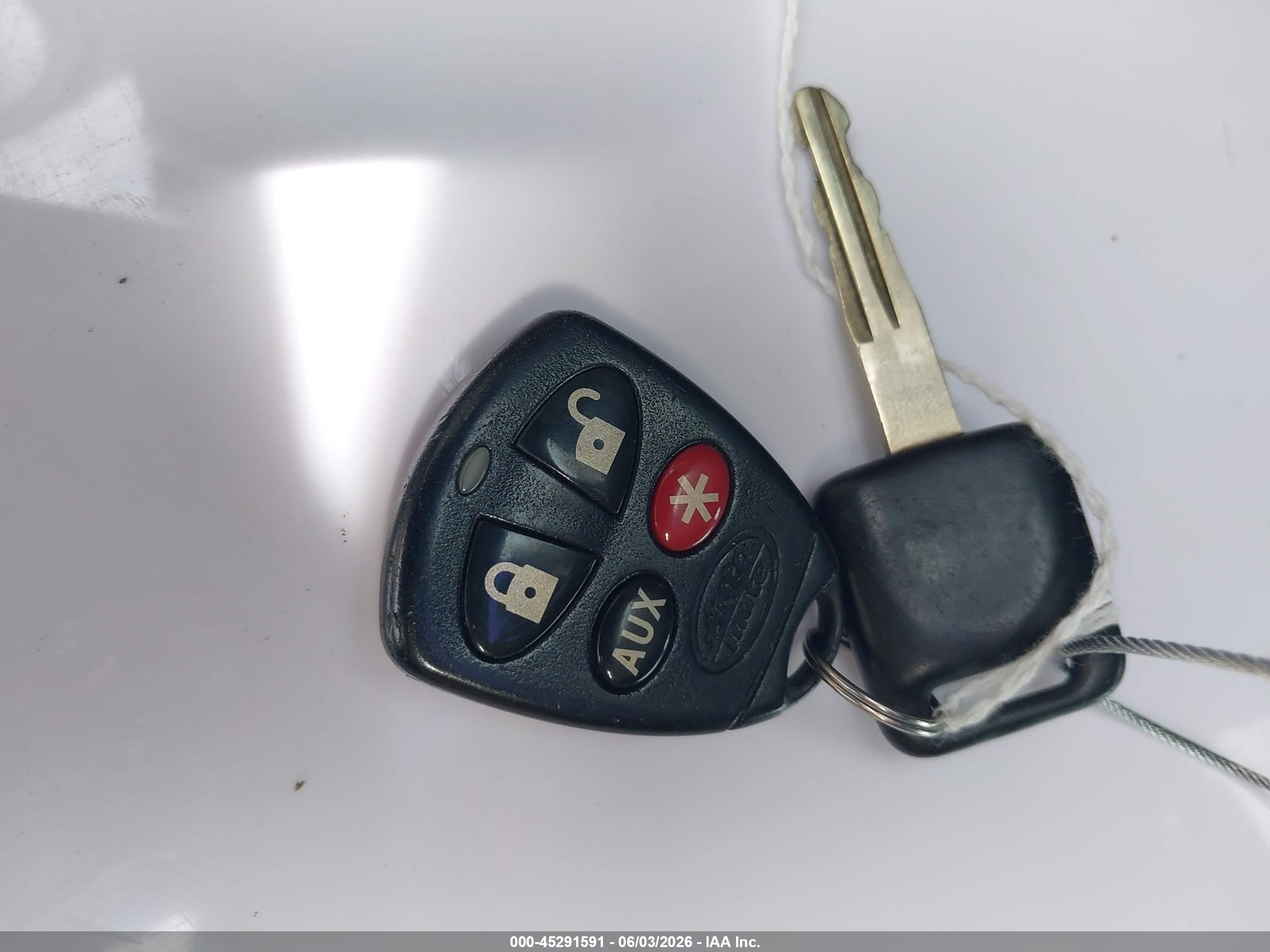 2008 Nissan Sentra 2.0 Red vin: 3N1AB61E58L723131
