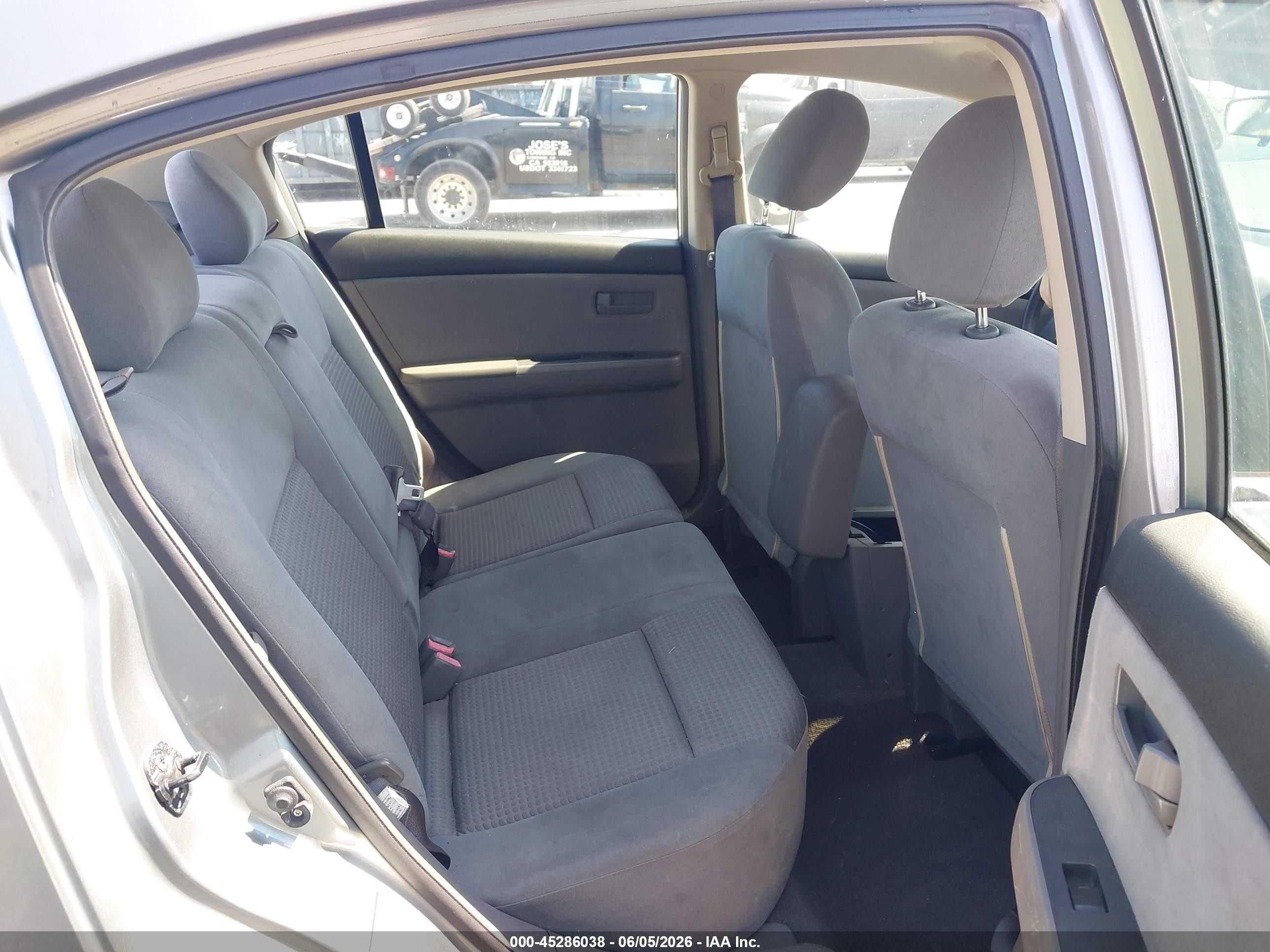 2008 Nissan Sentra 2.0 Silver vin: 3N1AB61E58L733240
