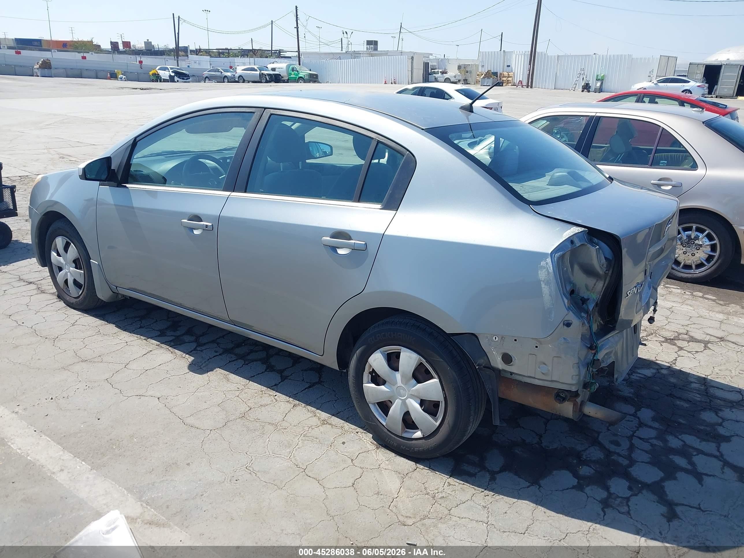2008 Nissan Sentra 2.0 Silver vin: 3N1AB61E58L733240