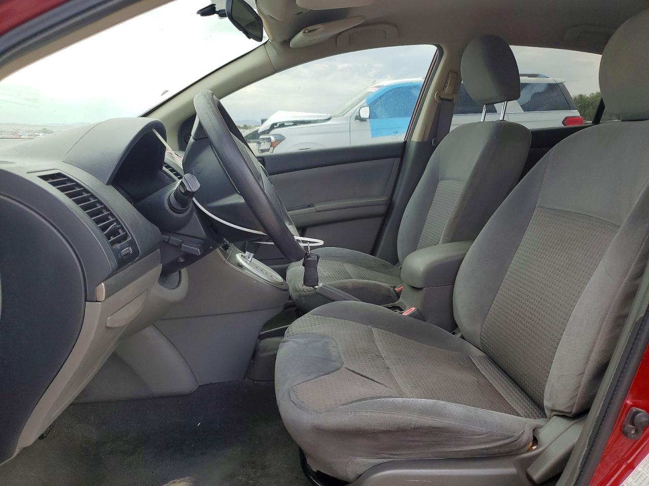 2008 Nissan Sentra 2.0 Burgundy vin: 3N1AB61E58L738423