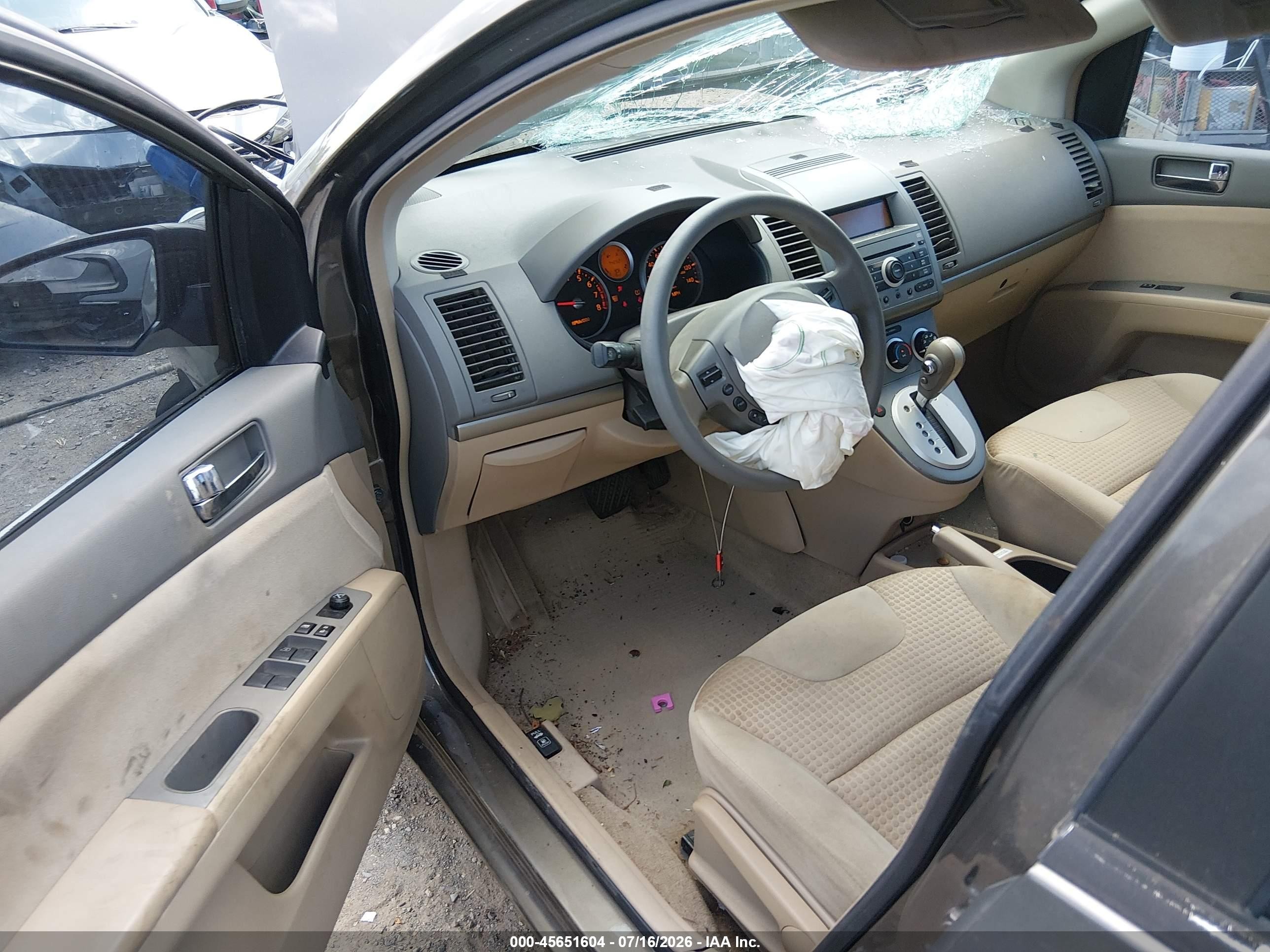 2008 Nissan Sentra 2.0 S Brown vin: 3N1AB61E58L761667