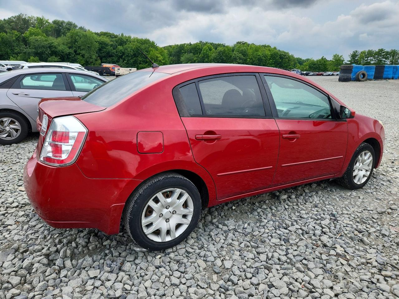 2009 Nissan Sentra 2.0 Red vin: 3N1AB61E59L614556