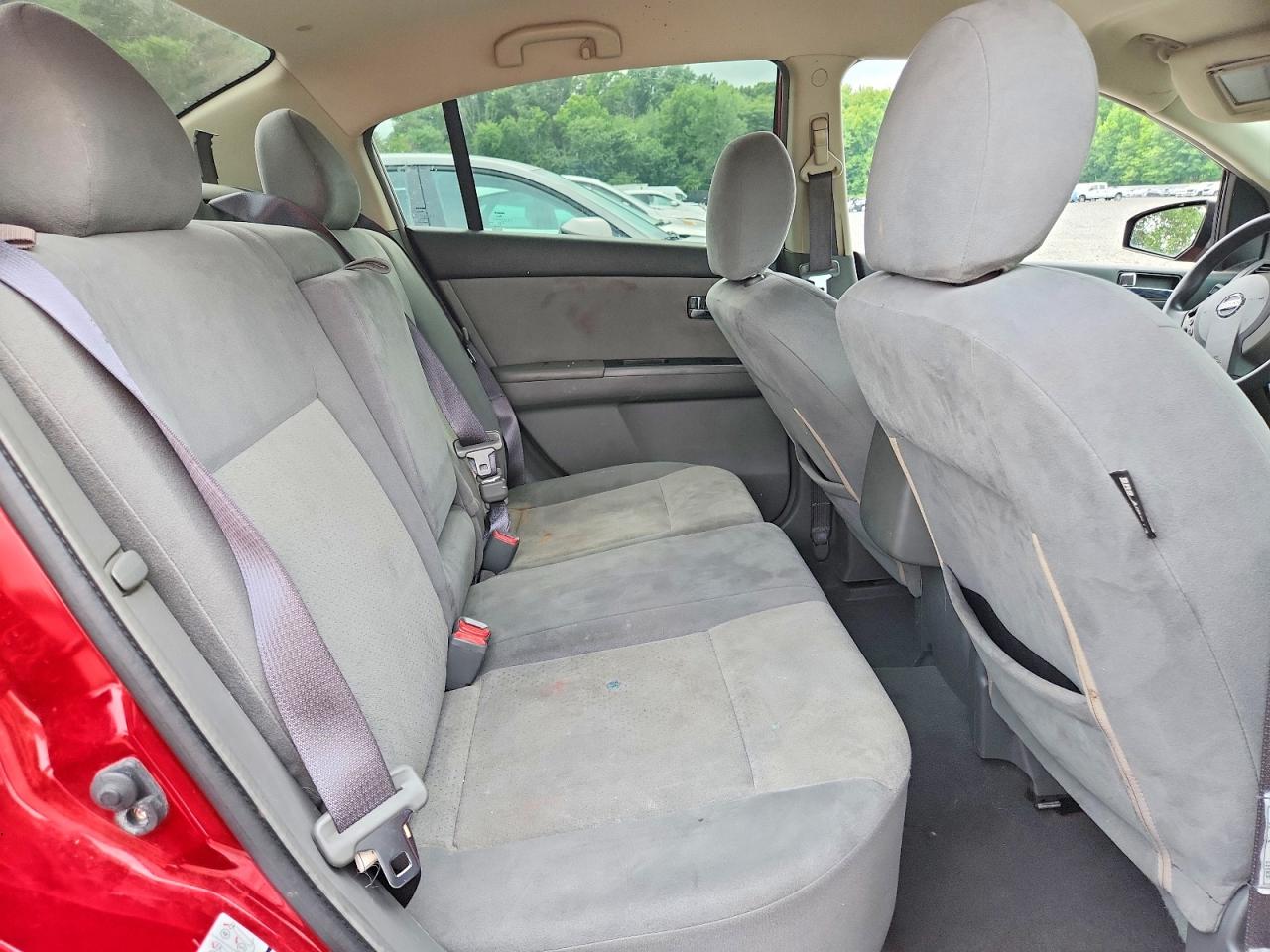 2009 Nissan Sentra 2.0 Red vin: 3N1AB61E59L614556