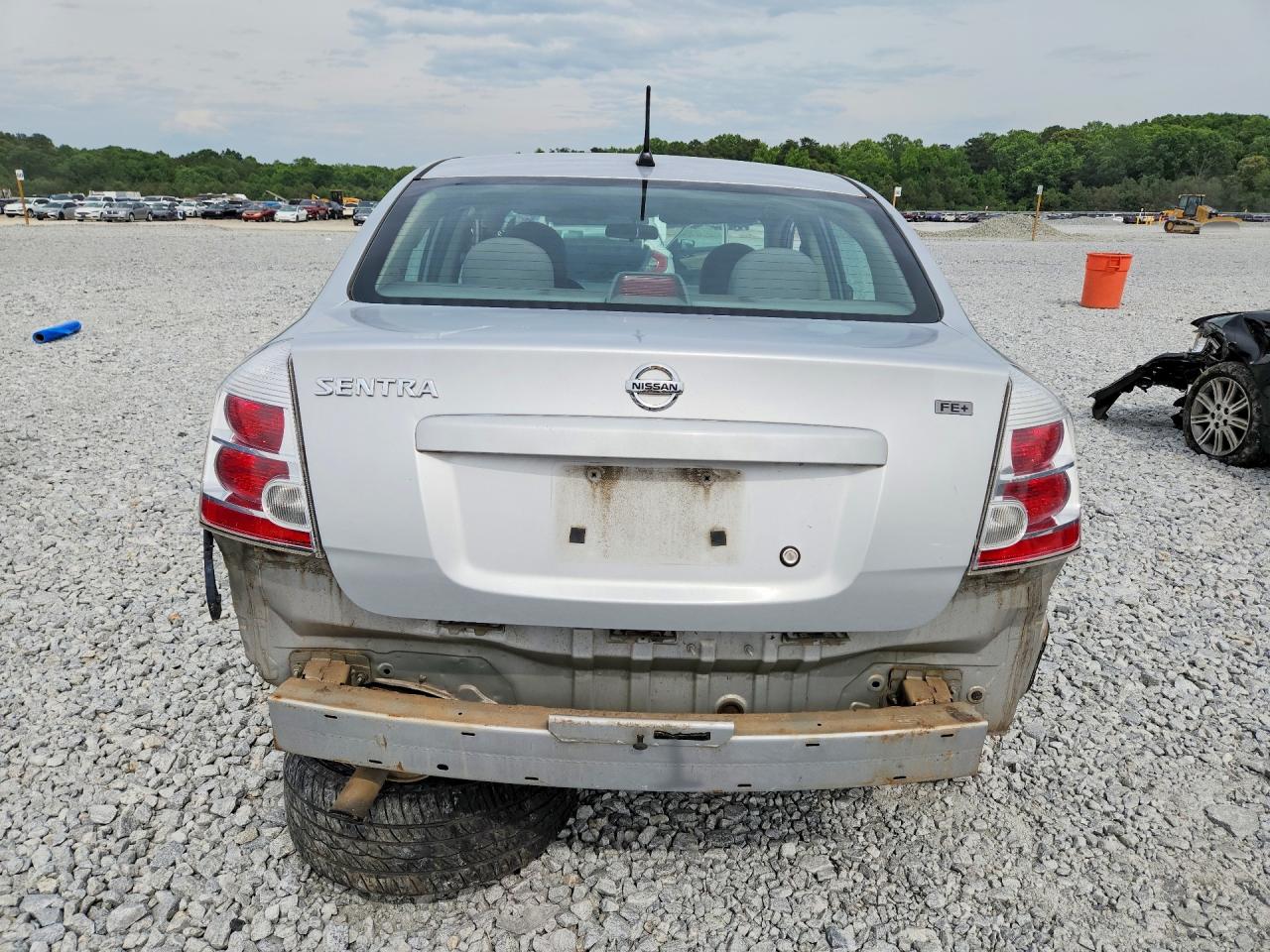 2009 Nissan Sentra 2.0 Silver vin: 3N1AB61E59L637660