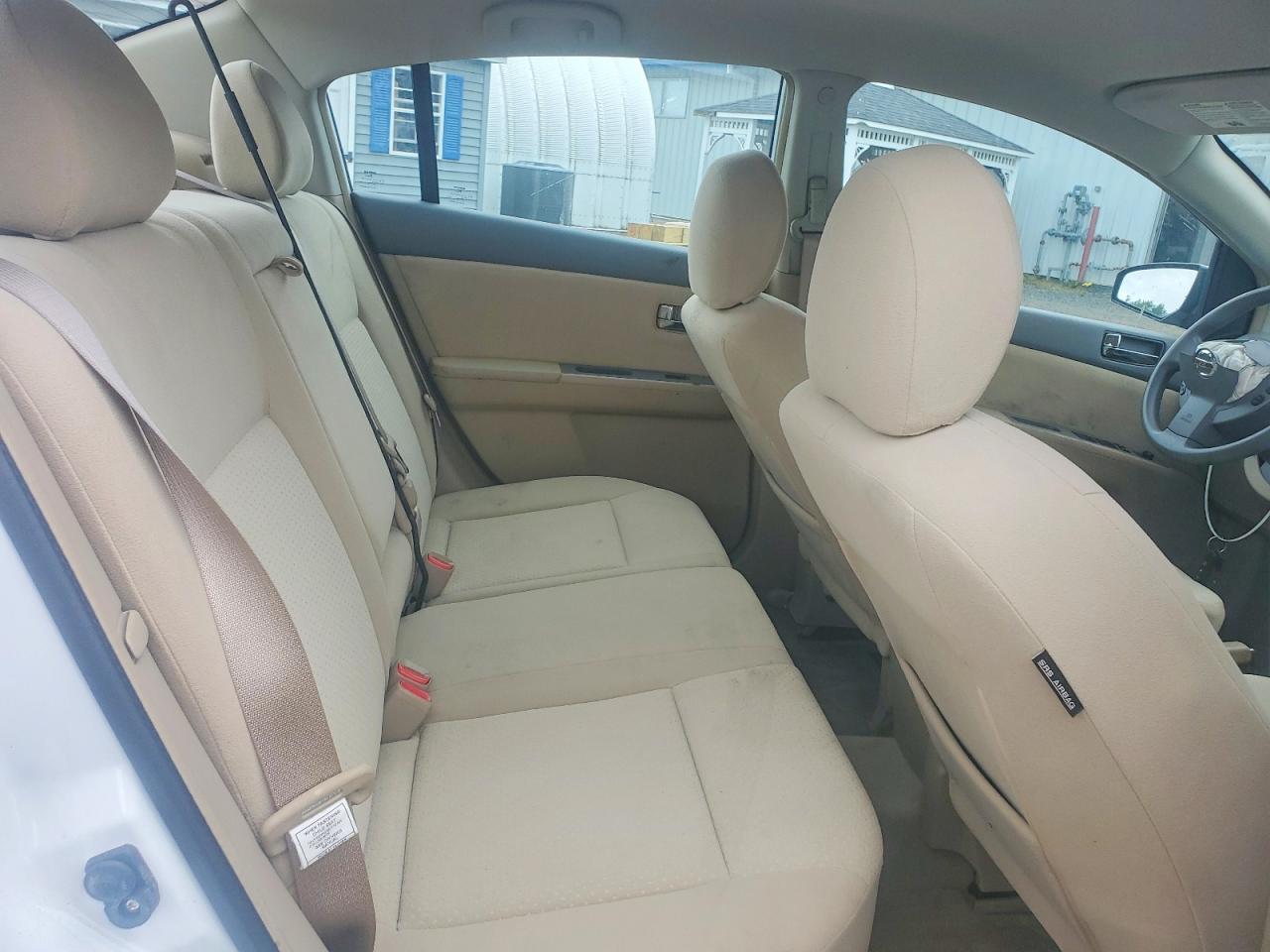 2009 Nissan Sentra 2.0 Белый vin: 3N1AB61E59L653907