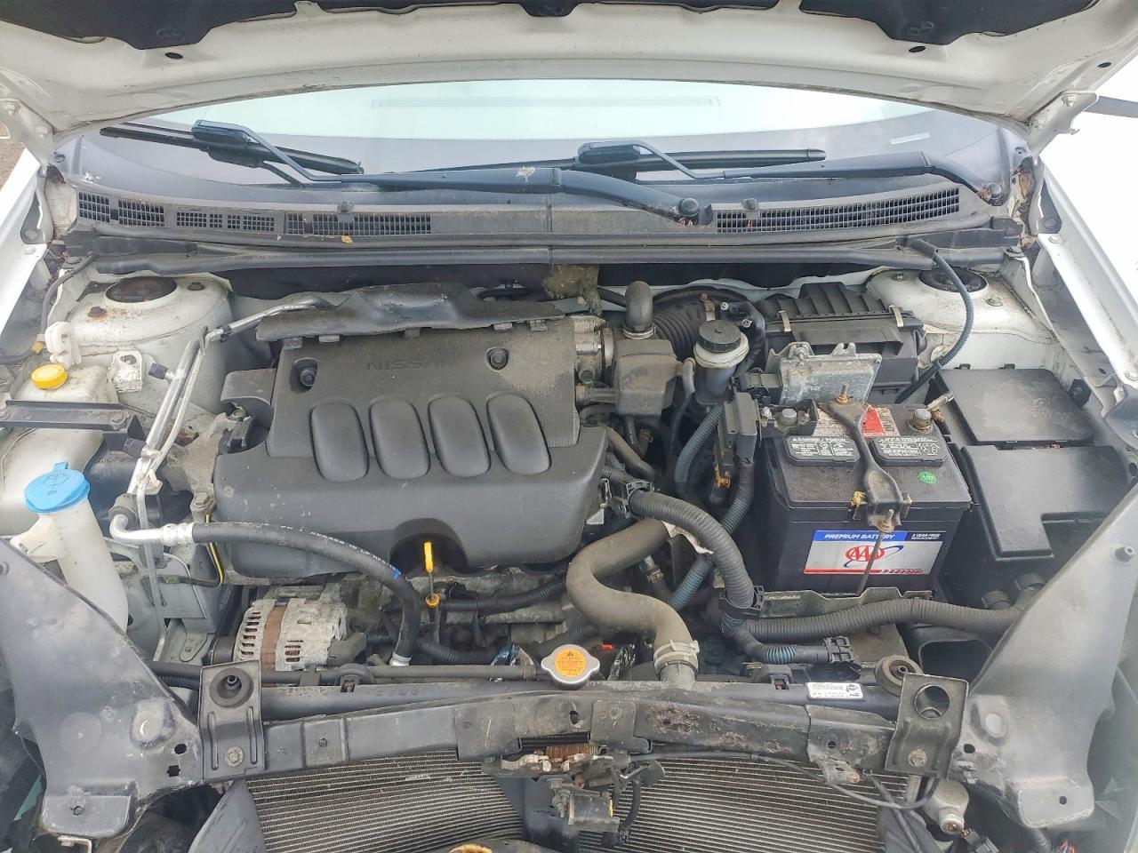 2009 Nissan Sentra 2.0 Белый vin: 3N1AB61E59L653907