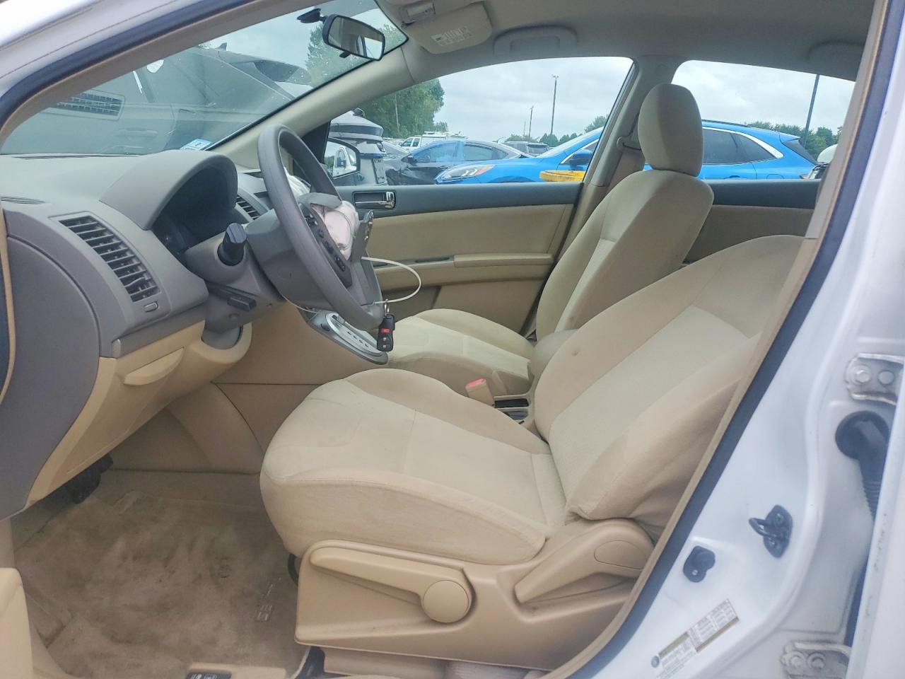 2009 Nissan Sentra 2.0 Белый vin: 3N1AB61E59L653907