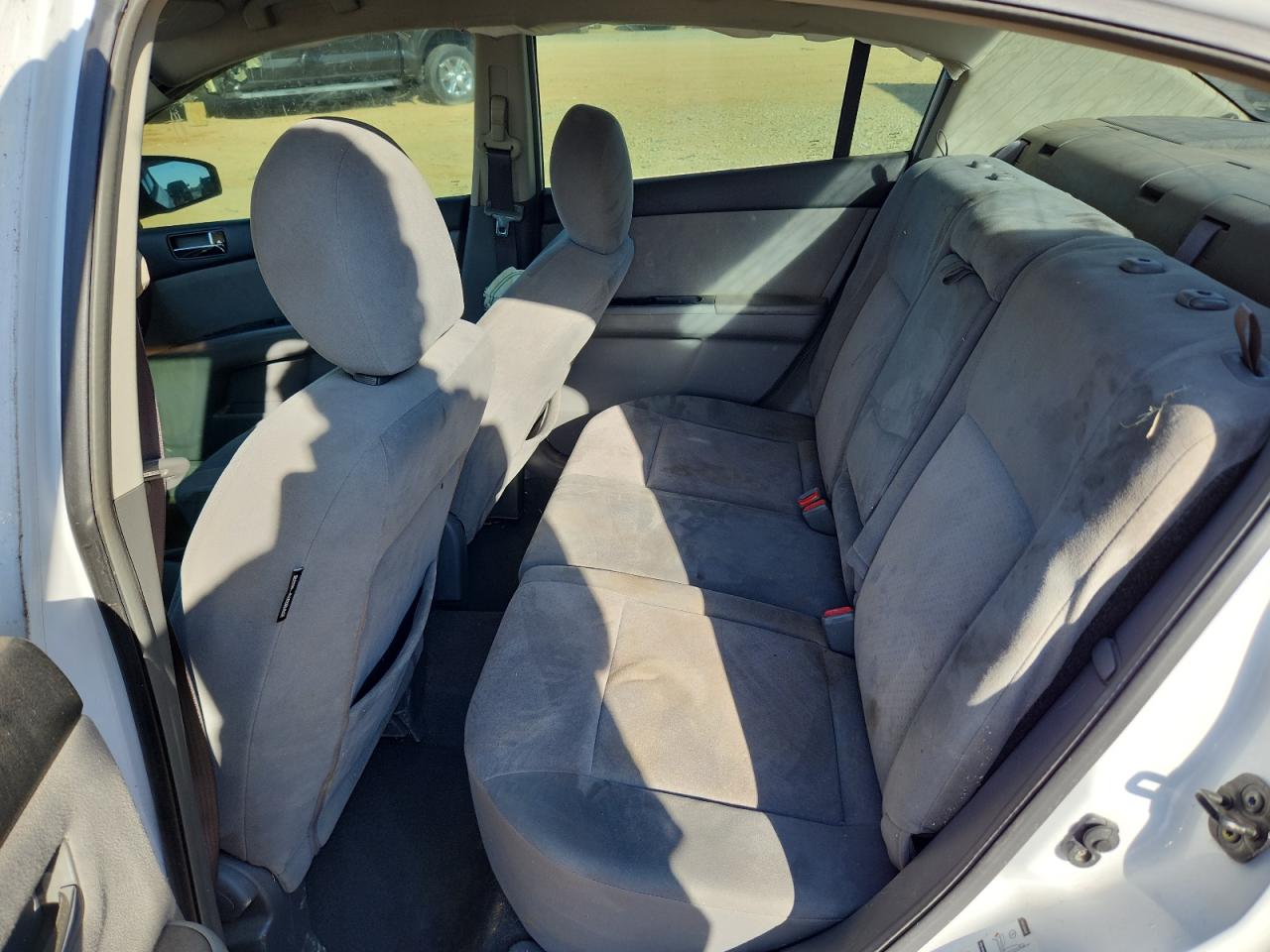 2009 Nissan Sentra 2.0 Белый vin: 3N1AB61E59L677463