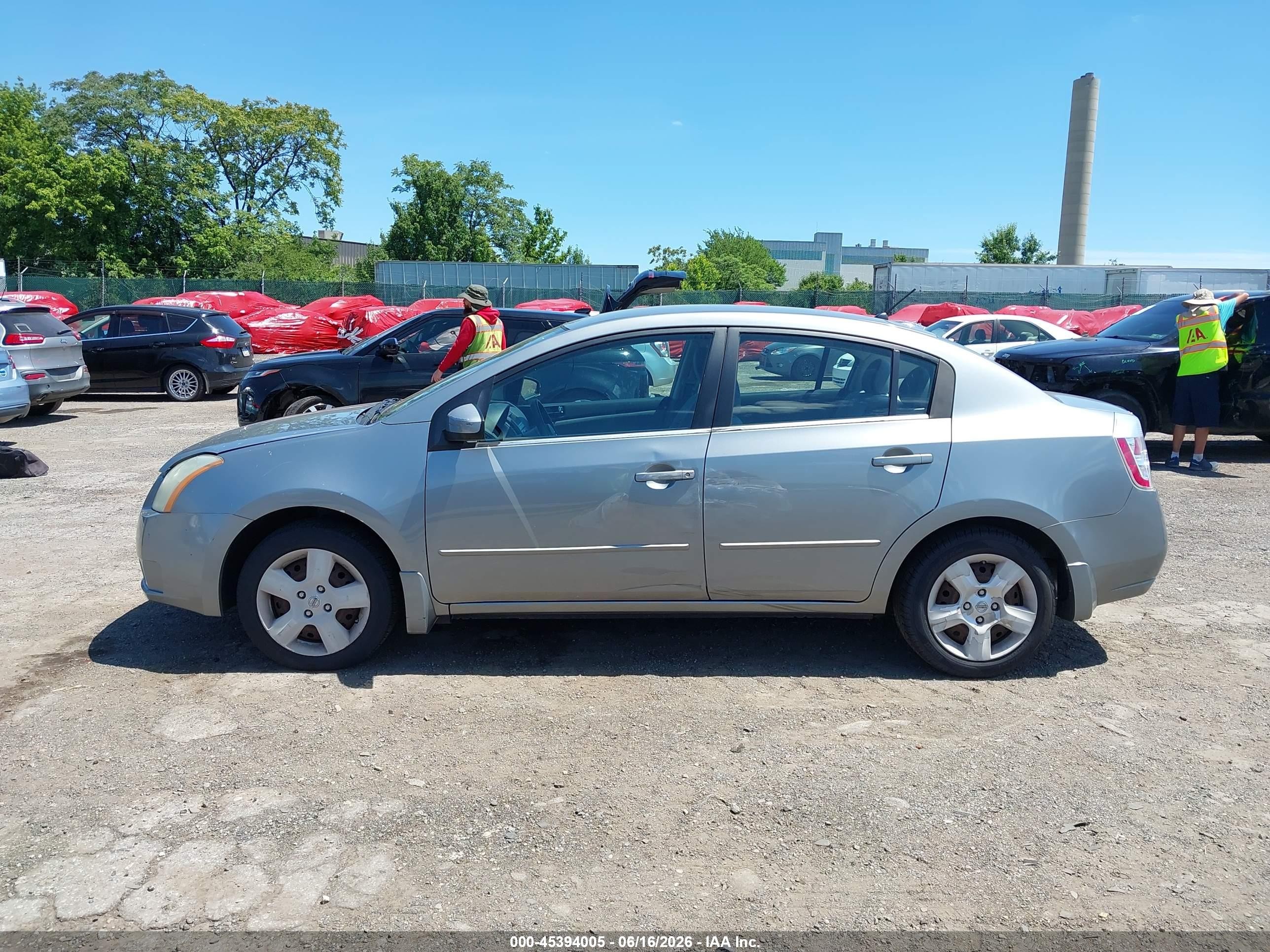 2009 Nissan Sentra 2.0s Silver vin: 3N1AB61E59L682369