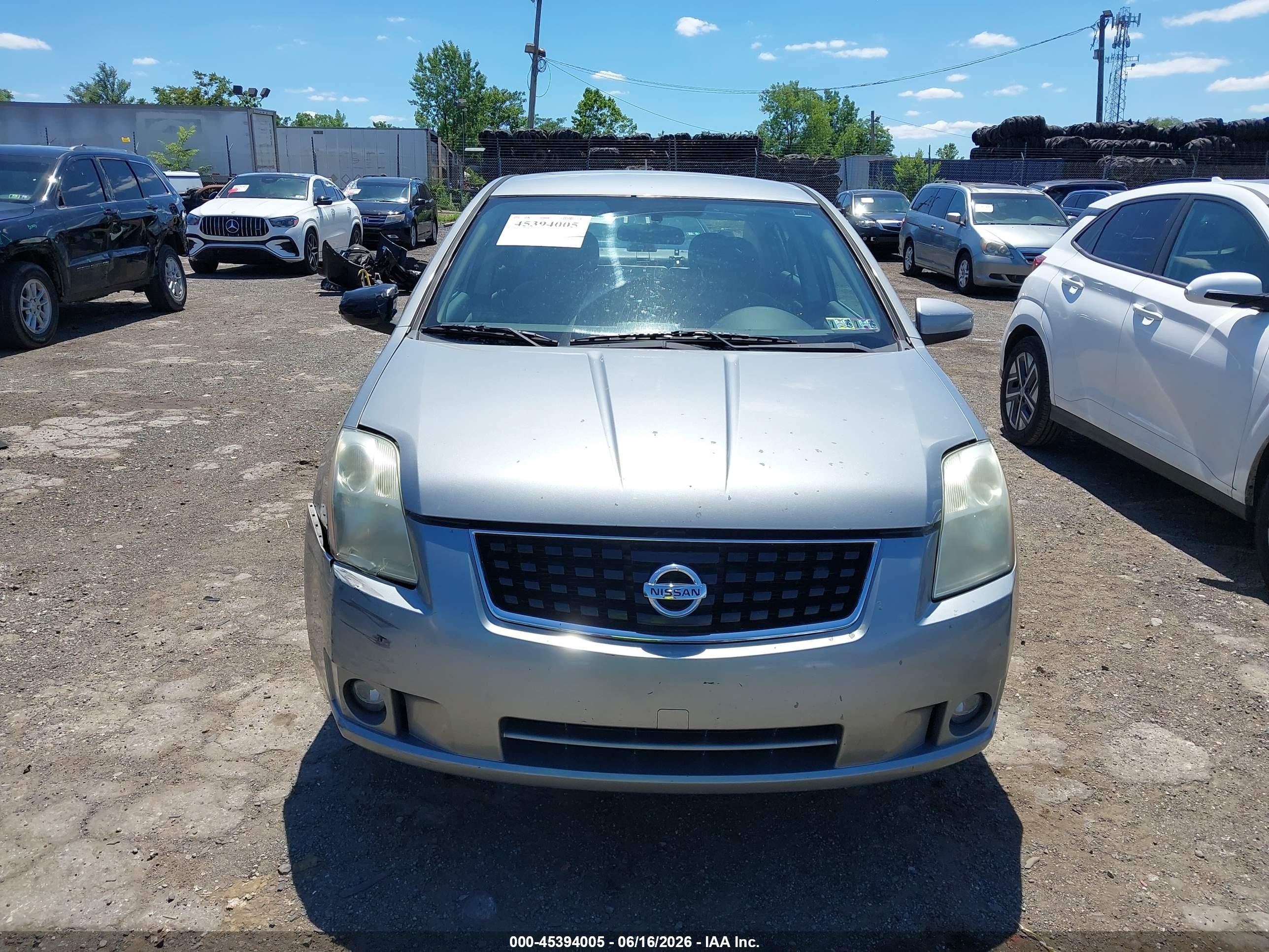 2009 Nissan Sentra 2.0s Silver vin: 3N1AB61E59L682369