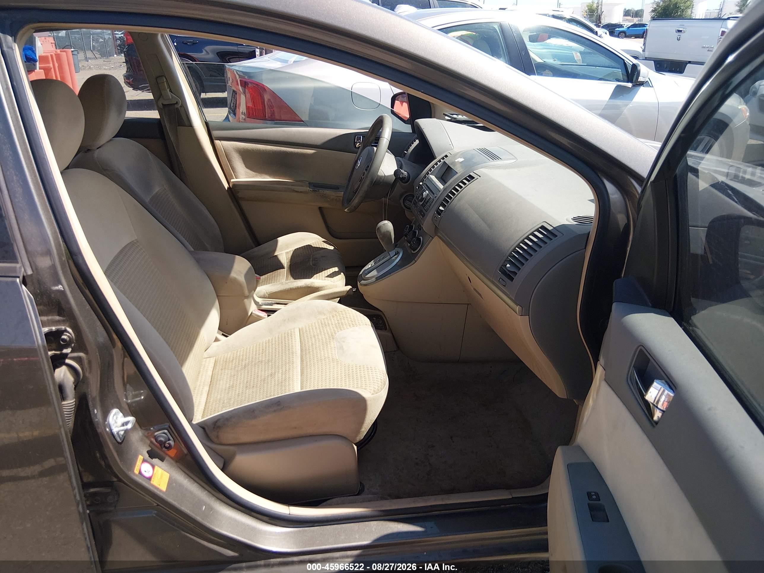 2007 Nissan Sentra 2.0s Tan vin: 3N1AB61E67L640922