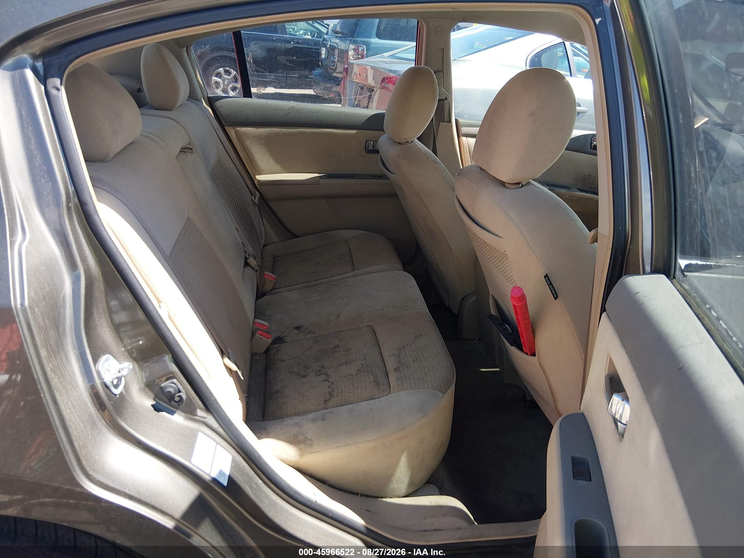 2007 Nissan Sentra 2.0s Tan vin: 3N1AB61E67L640922