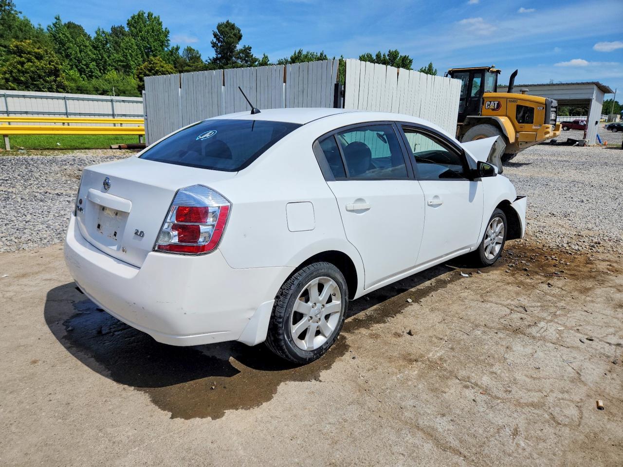 2007 Nissan Sentra 2.0 White vin: 3N1AB61E67L663200