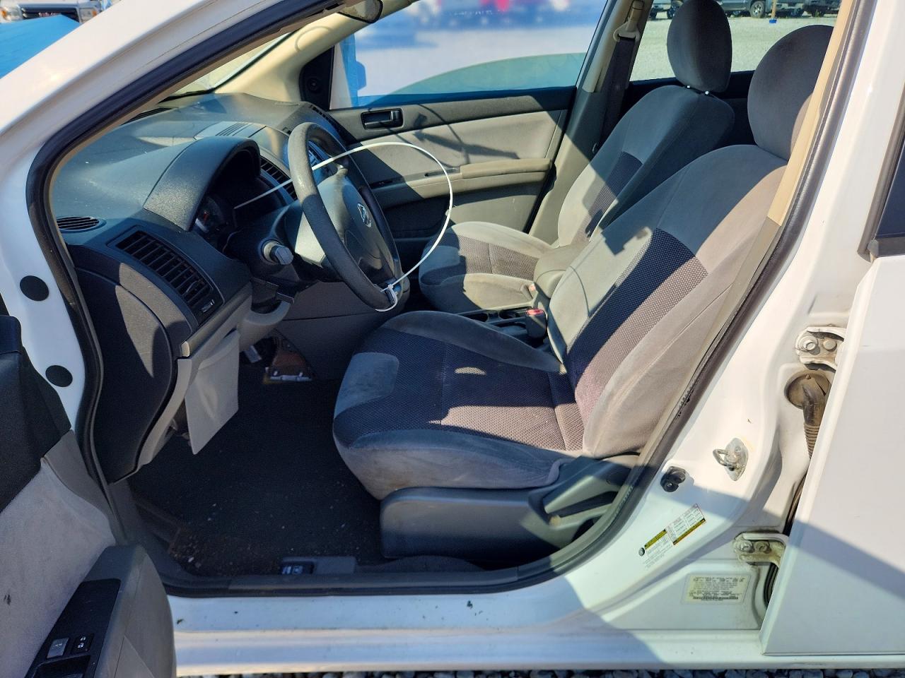 2007 Nissan Sentra 2.0 White vin: 3N1AB61E67L663200