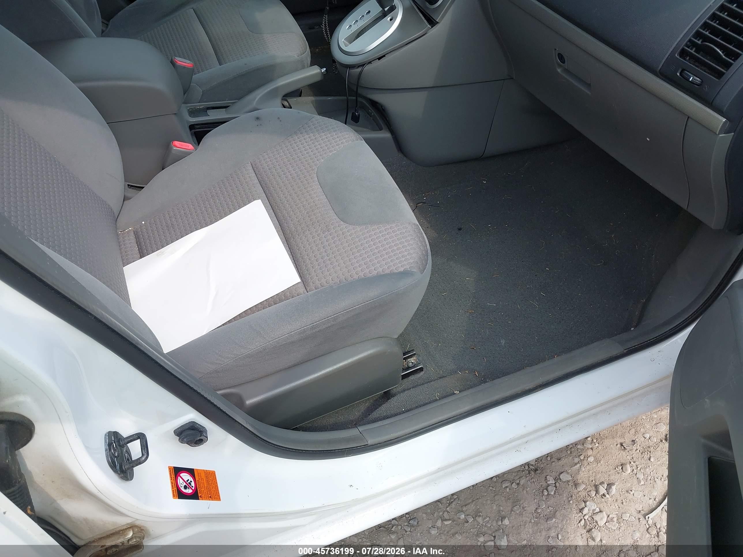 2008 Nissan Sentra 2.0 S White vin: 3N1AB61E68L736003