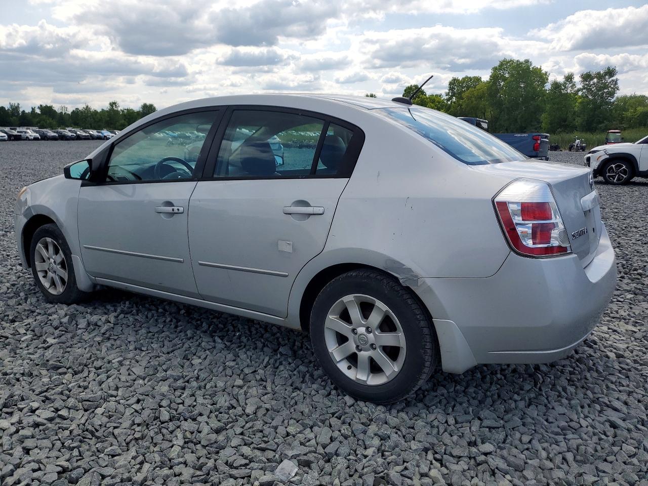 2008 Nissan Sentra 2.0 Silver vin: 3N1AB61E68L751018