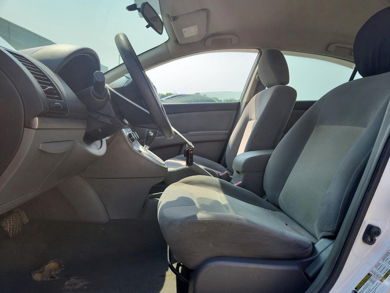 2009 Nissan Sentra 2.0 White vin: 3N1AB61E69L609236