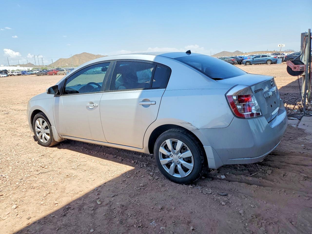 2009 Nissan Sentra 2.0 Silver vin: 3N1AB61E69L612699