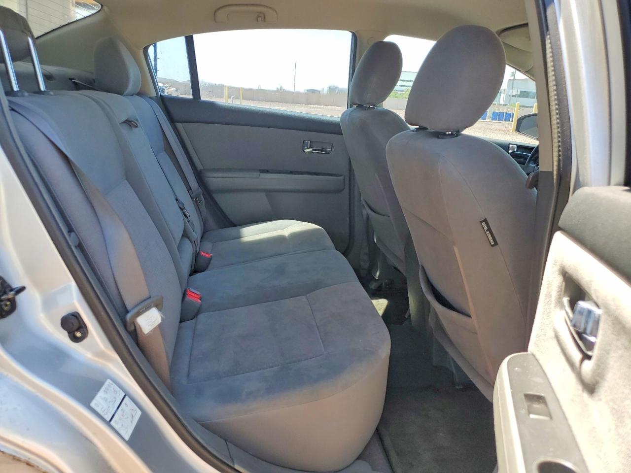2009 Nissan Sentra 2.0 Silver vin: 3N1AB61E69L612699