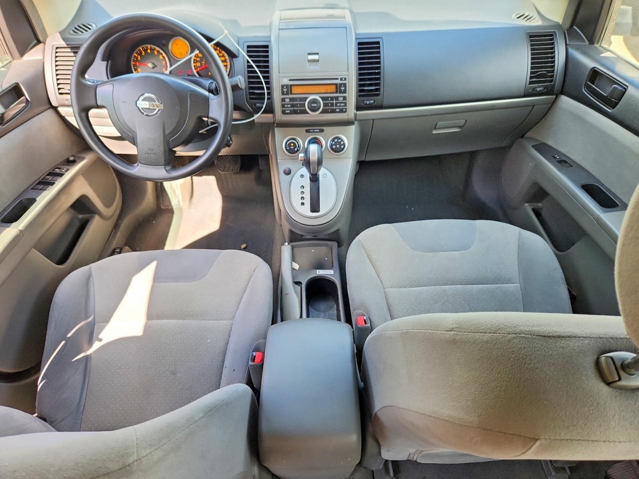 2009 Nissan Sentra 2.0 Silver vin: 3N1AB61E69L641104