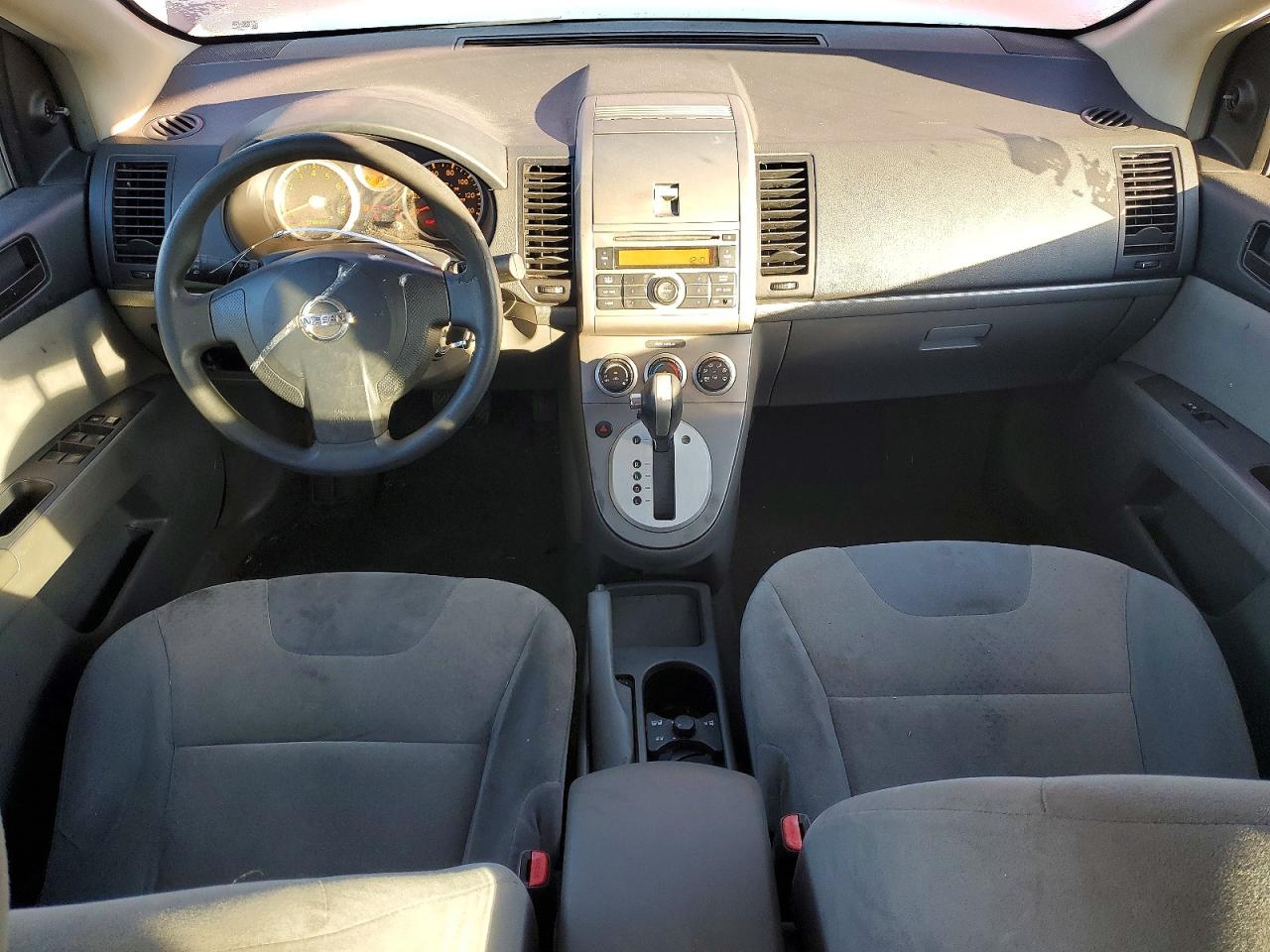 2009 Nissan Sentra 2.0 Red vin: 3N1AB61E69L641538