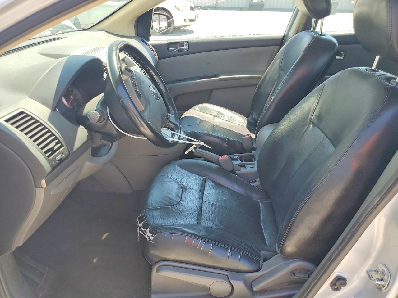 2007 Nissan Sentra 2.0 Серебряный vin: 3N1AB61E77L640959