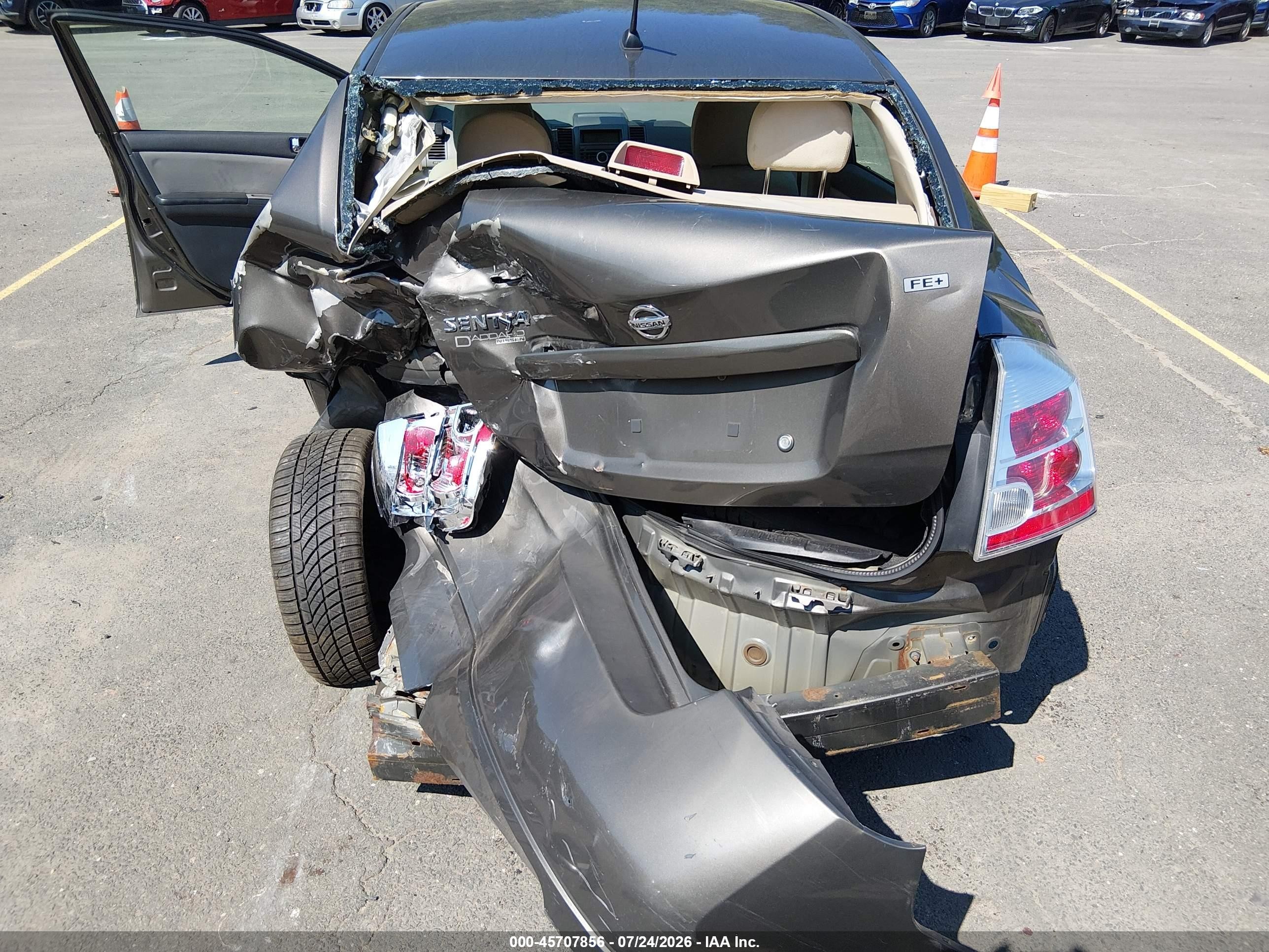 2009 Nissan Sentra 2.0s Brown vin: 3N1AB61E79L656033