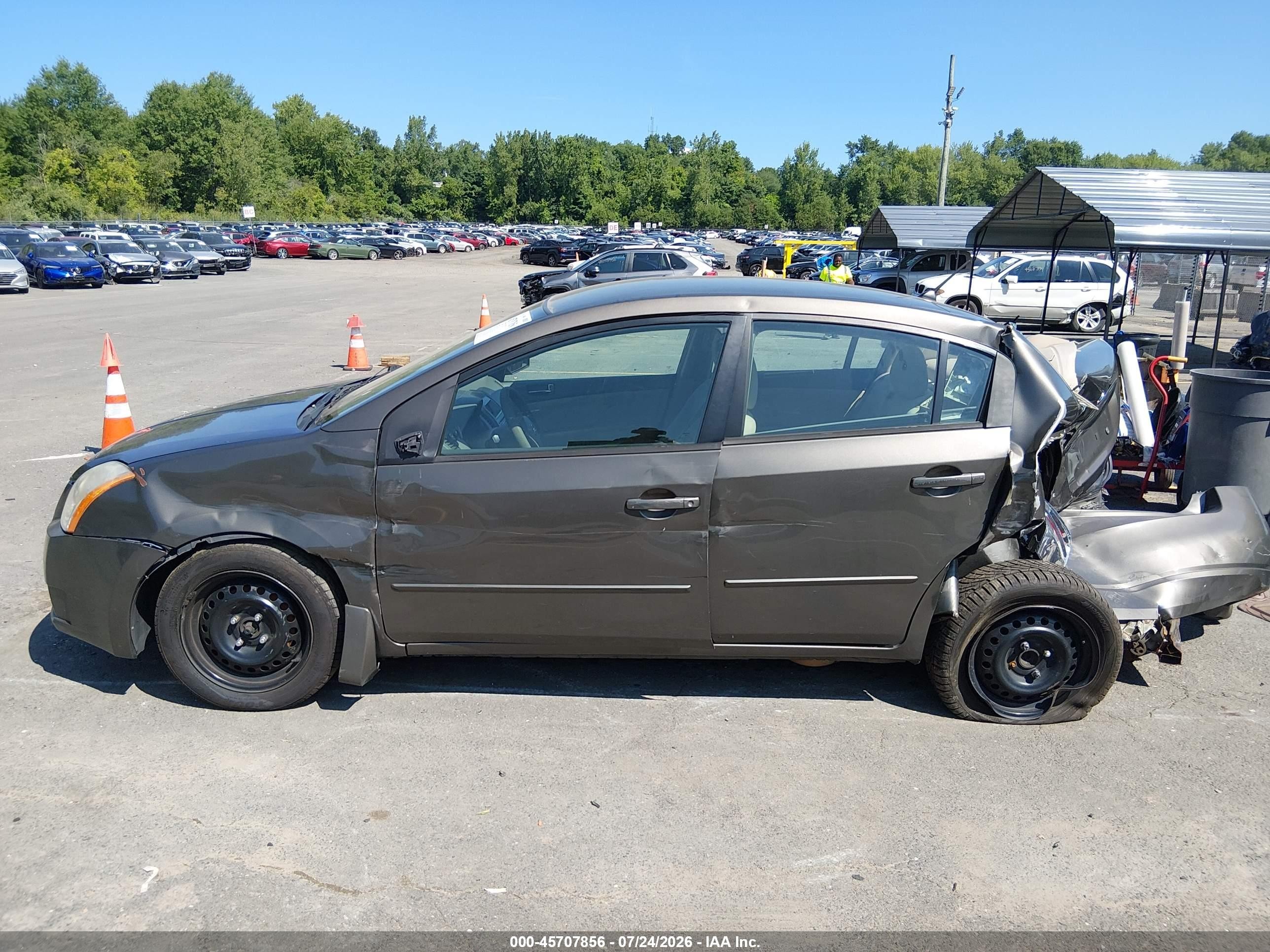 2009 Nissan Sentra 2.0s Brown vin: 3N1AB61E79L656033