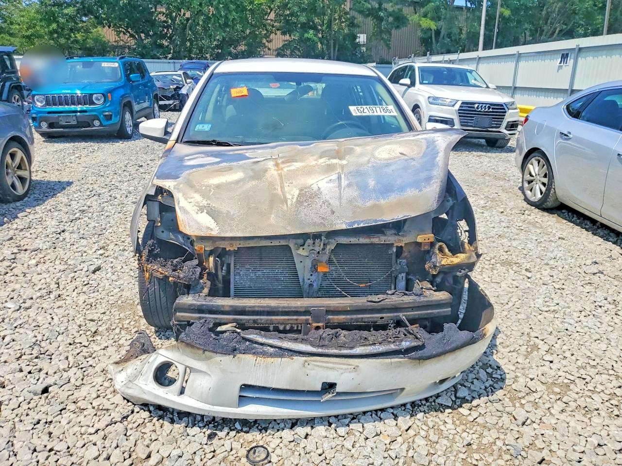 2009 Nissan Sentra 2.0 White vin: 3N1AB61E79L664004