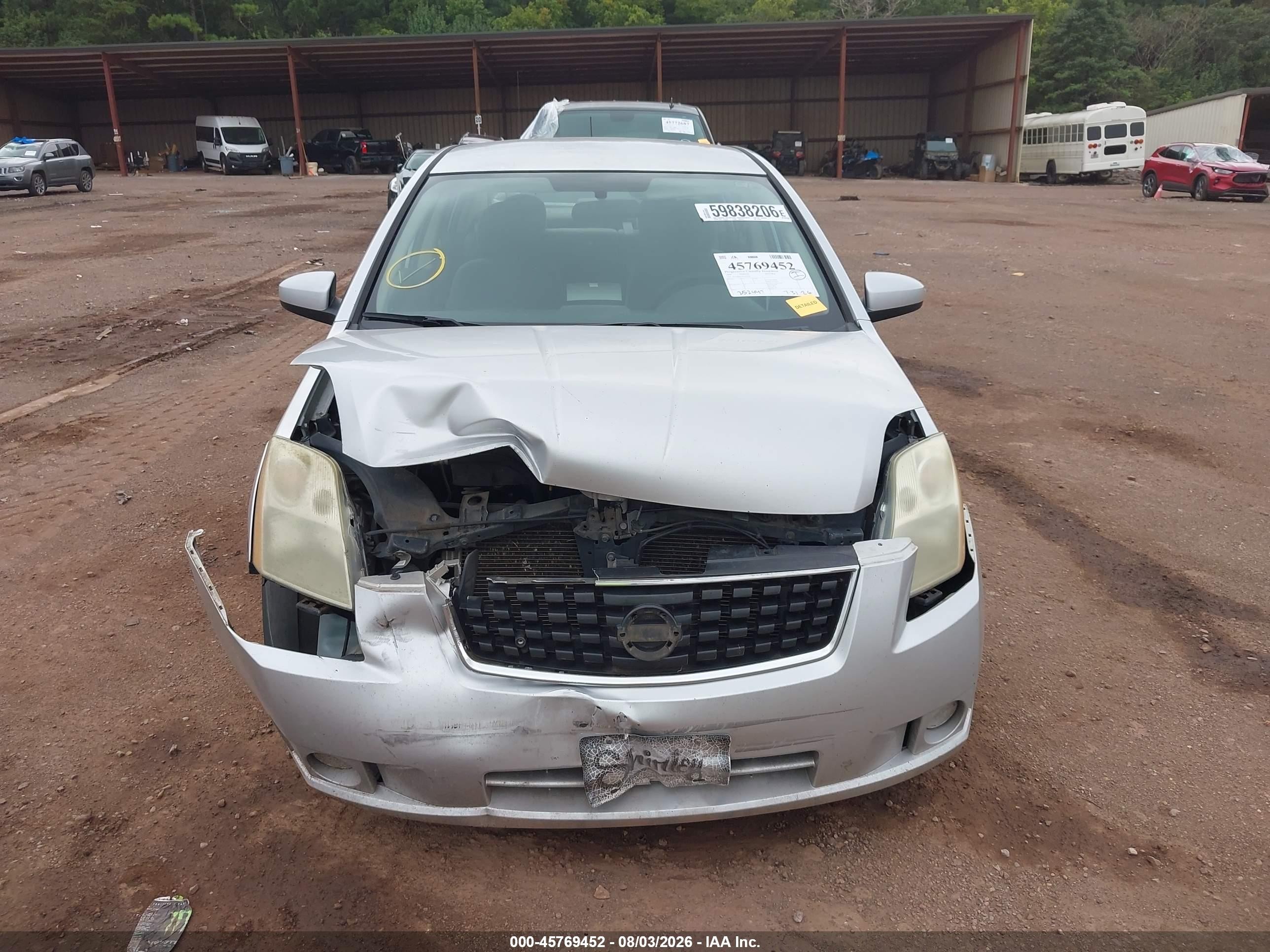 2009 Nissan Sentra 2.0 Silver vin: 3N1AB61E79L670255