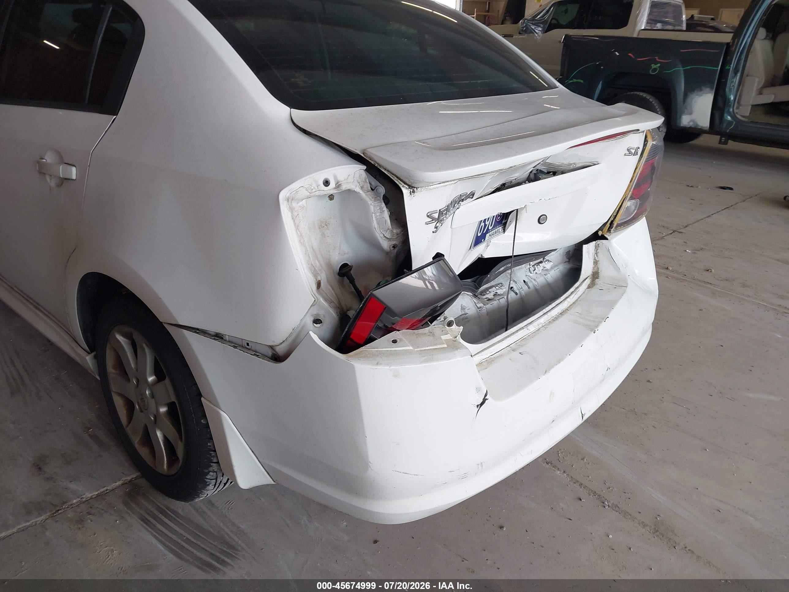 2009 Nissan Sentra 2.0sr White vin: 3N1AB61E79L695799