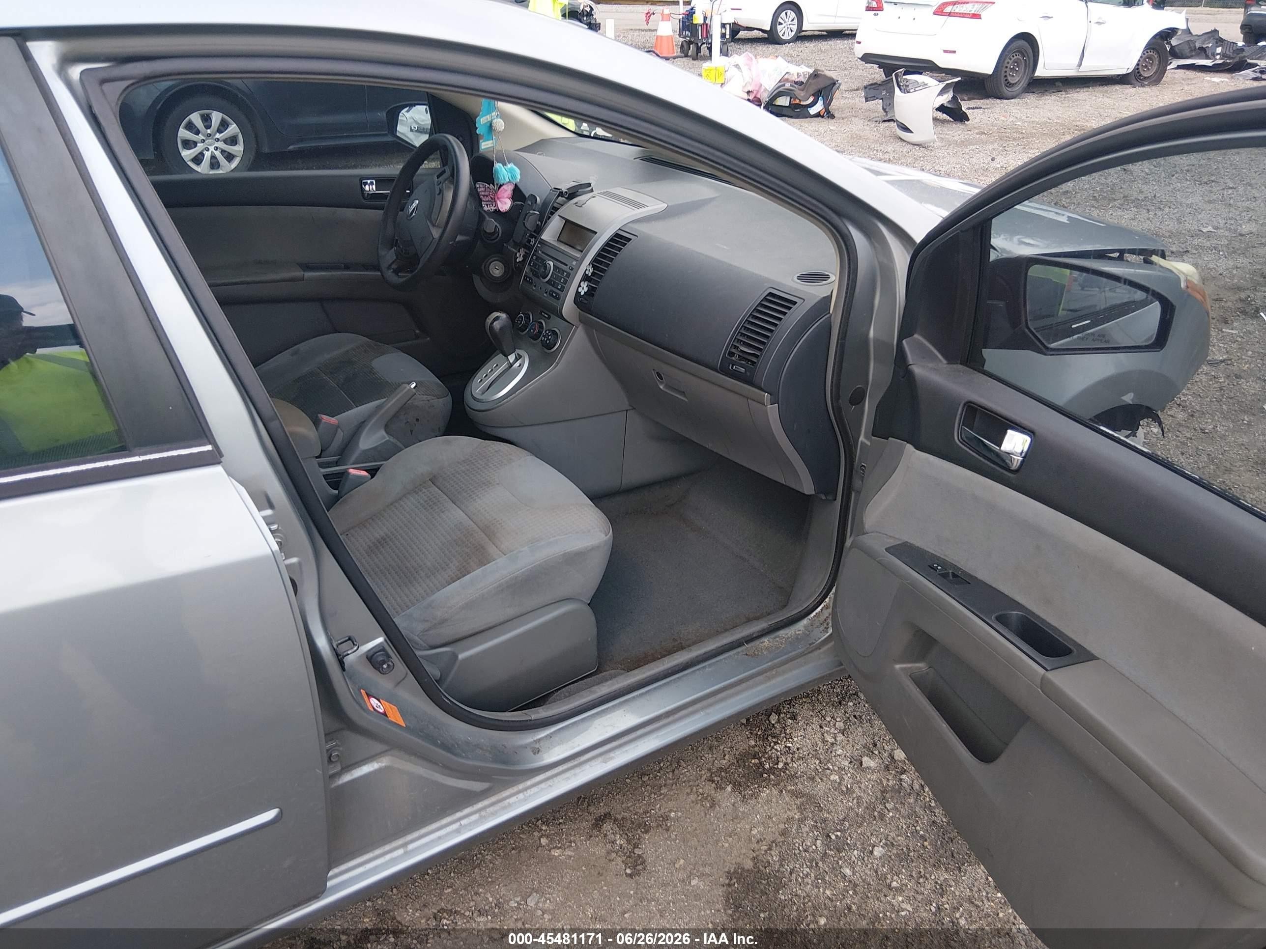 2008 Nissan Sentra 2.0s Gray vin: 3N1AB61E88L756947