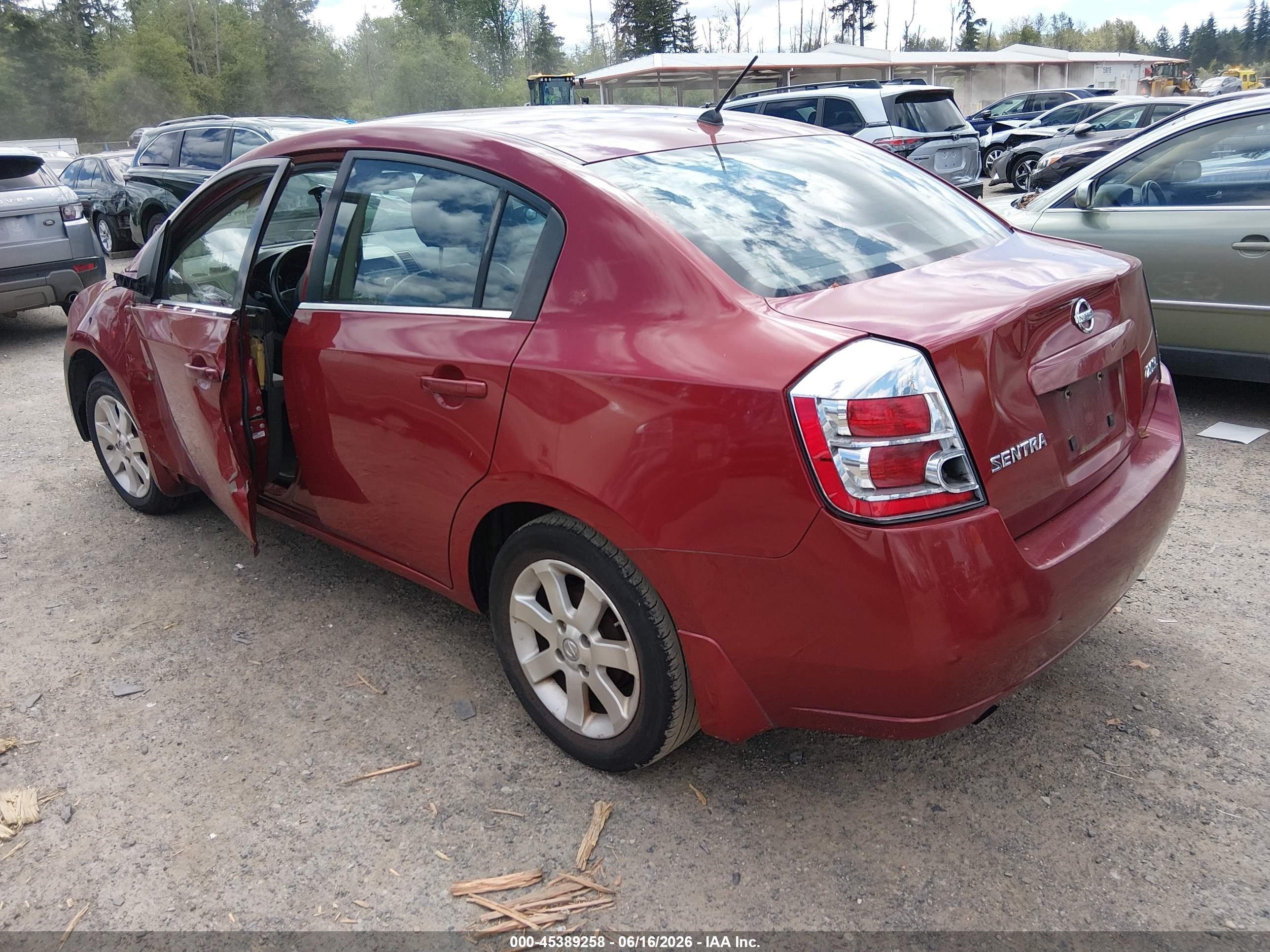 2007 Nissan Sentra 2.0sl Red vin: 3N1AB61E97L642745