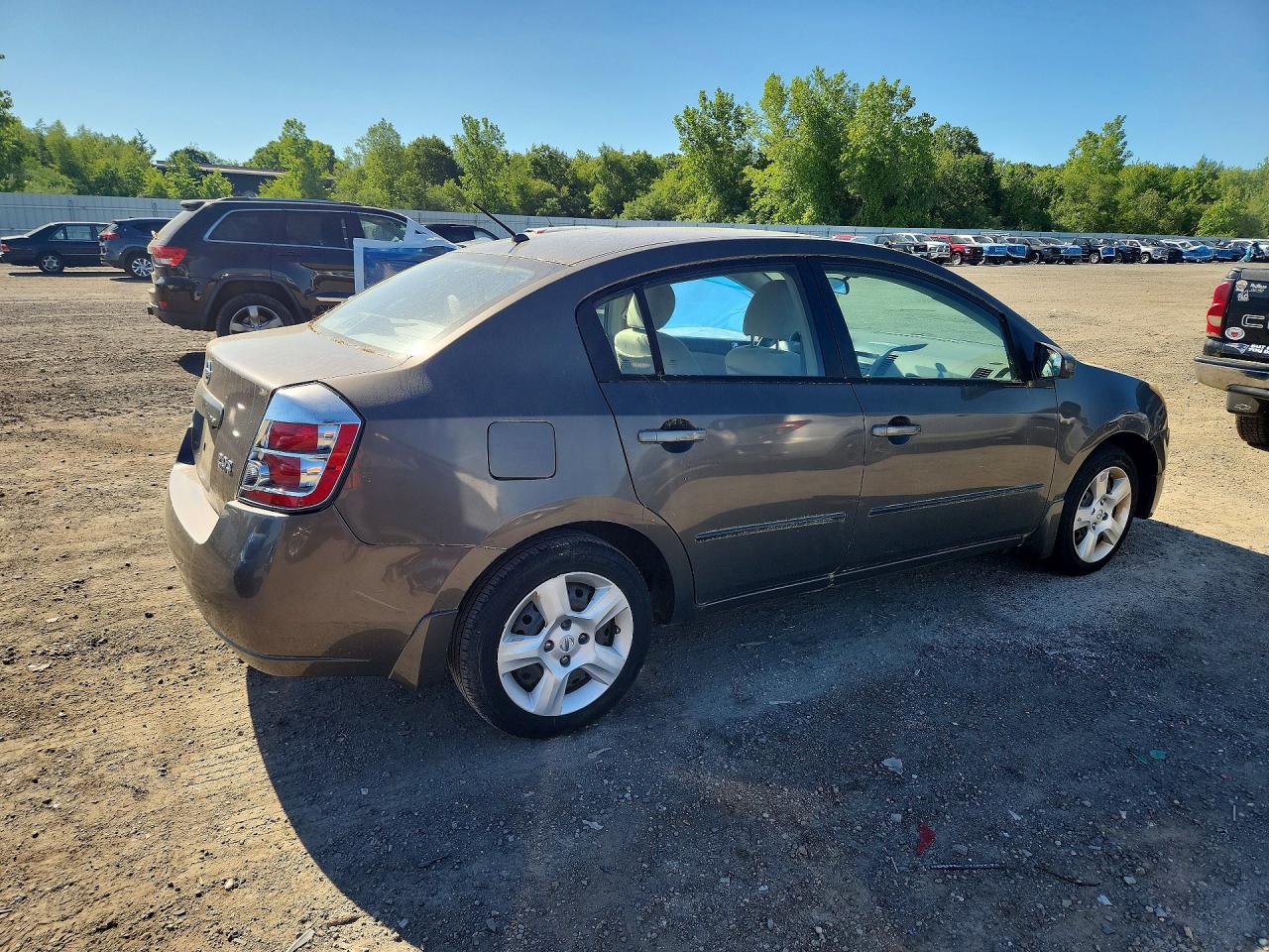 2007 Nissan Sentra 2.0 Коричневый vin: 3N1AB61E97L670318