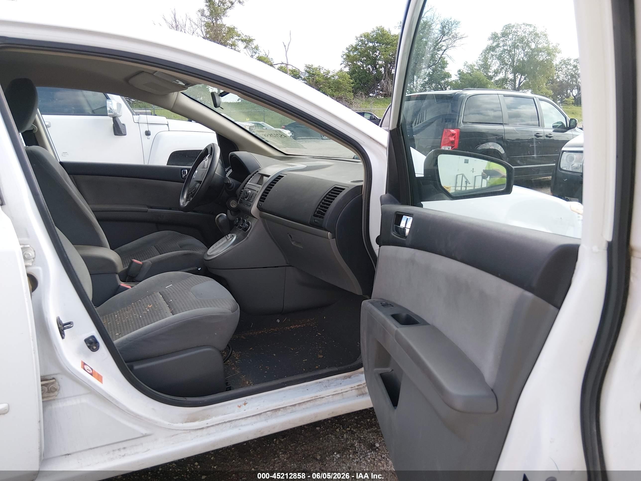 2008 Nissan Sentra 2.0s White vin: 3N1AB61E98L618835