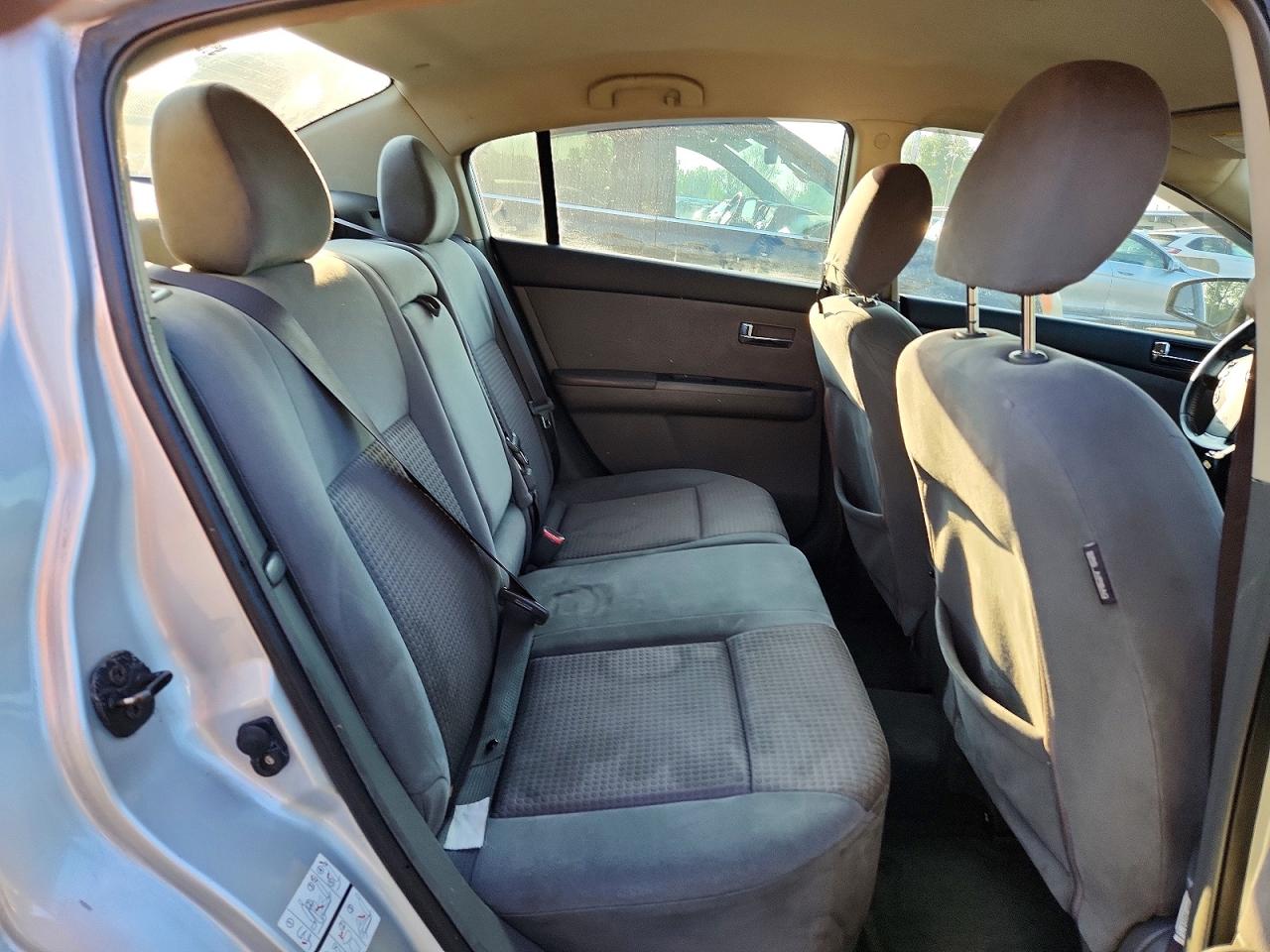 2008 Nissan Sentra 2.0 Silver vin: 3N1AB61E98L663869
