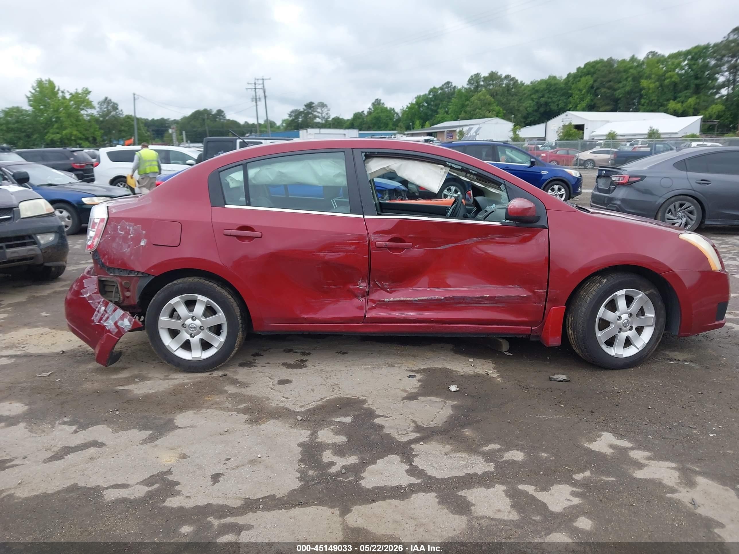 2008 Nissan Sentra 2.0s Red vin: 3N1AB61E98L687864