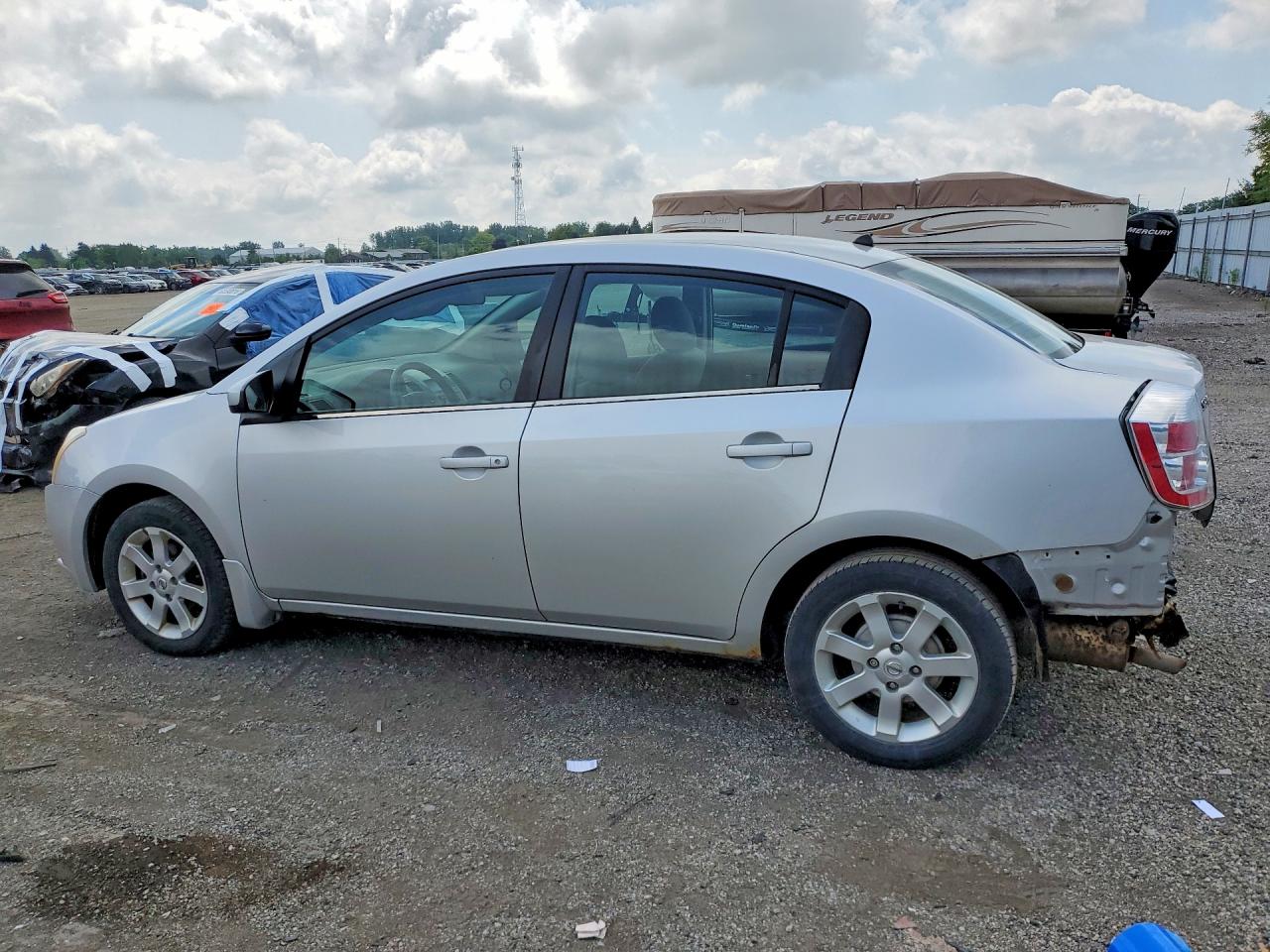 2009 Nissan Sentra 2.0 Silver vin: 3N1AB61E99L609649