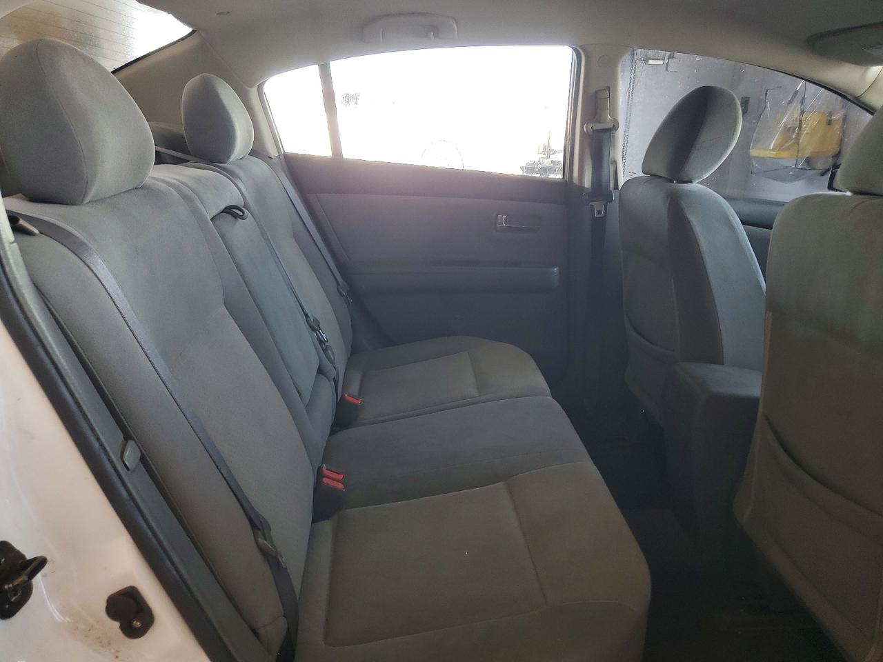 2009 Nissan Sentra 2.0 White vin: 3N1AB61E99L647236