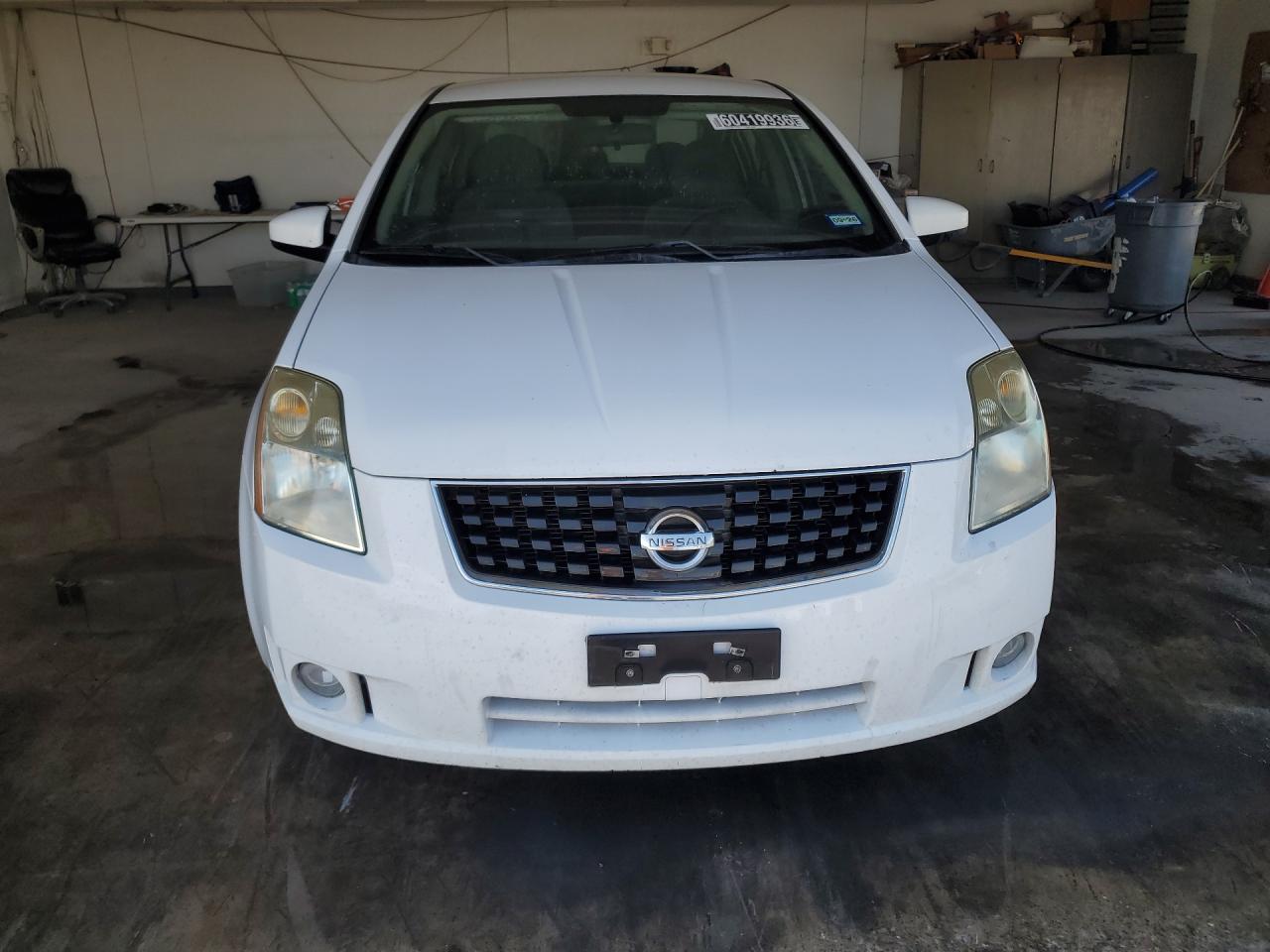 2009 Nissan Sentra 2.0 White vin: 3N1AB61E99L647236 Damage: Hood, Chipped, 4
