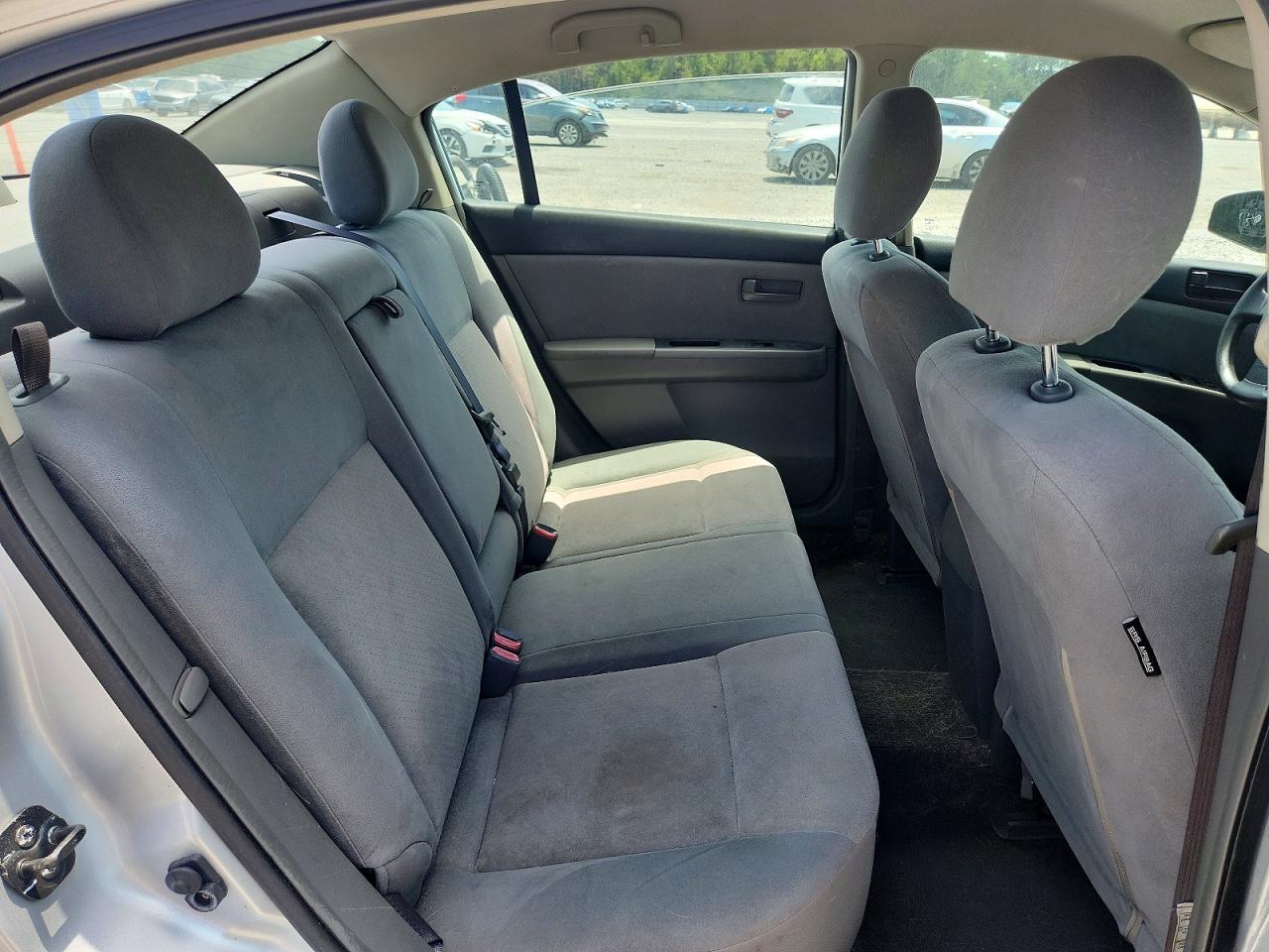 2009 Nissan Sentra 2.0 Серебряный vin: 3N1AB61E99L684965