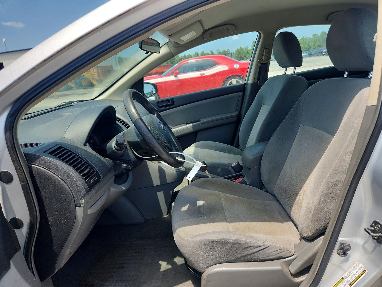 2009 Nissan Sentra 2.0 Серебряный vin: 3N1AB61E99L684965