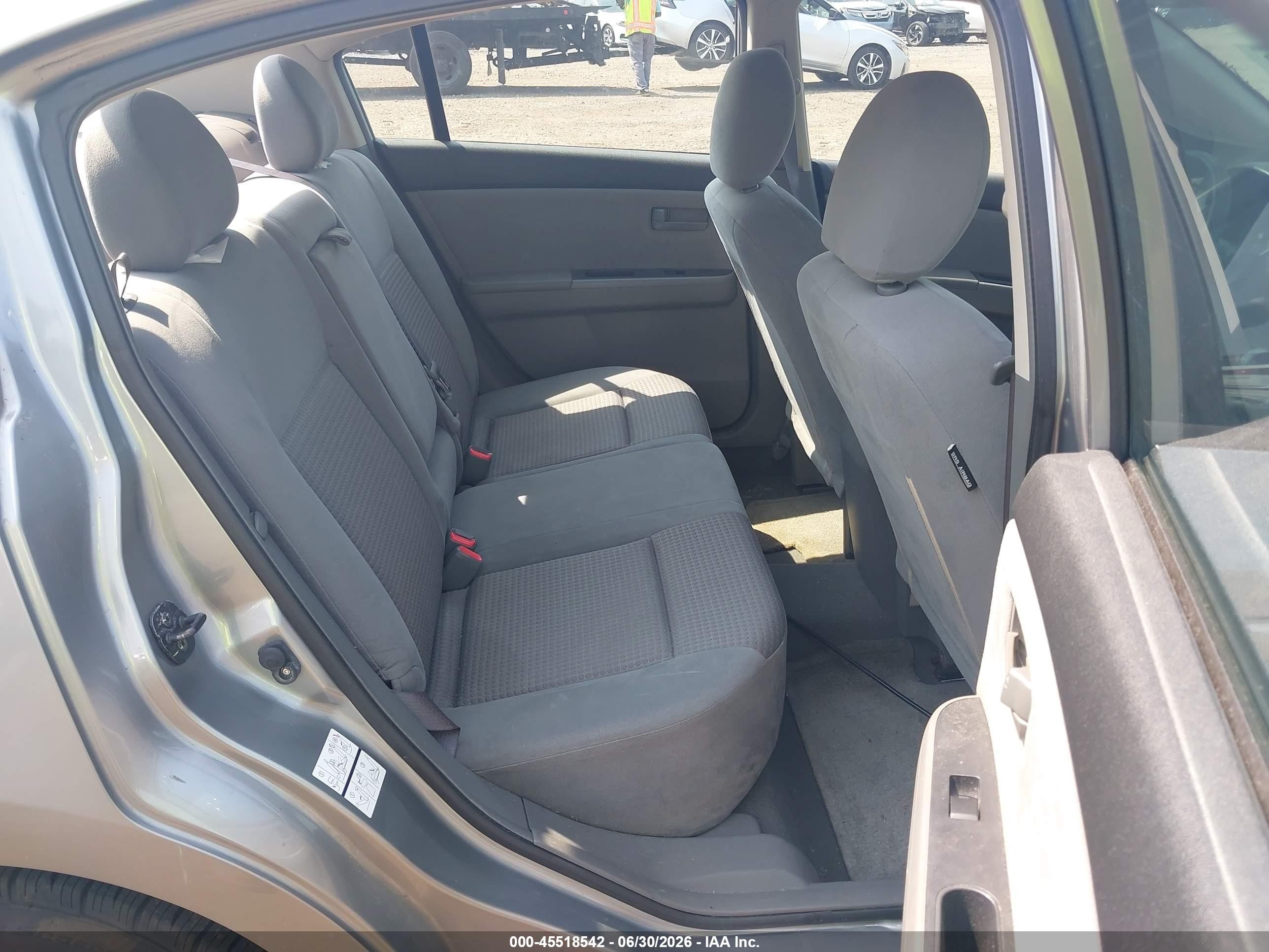 2008 Nissan Sentra 2.0 Gray vin: 3N1AB61EX8L757369